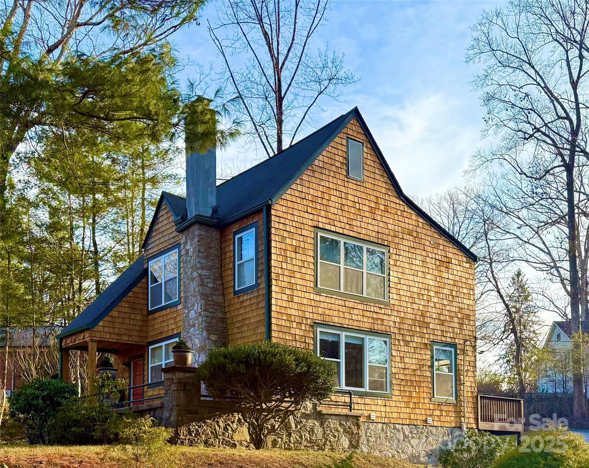 1401 Highland Avenue Property Photo