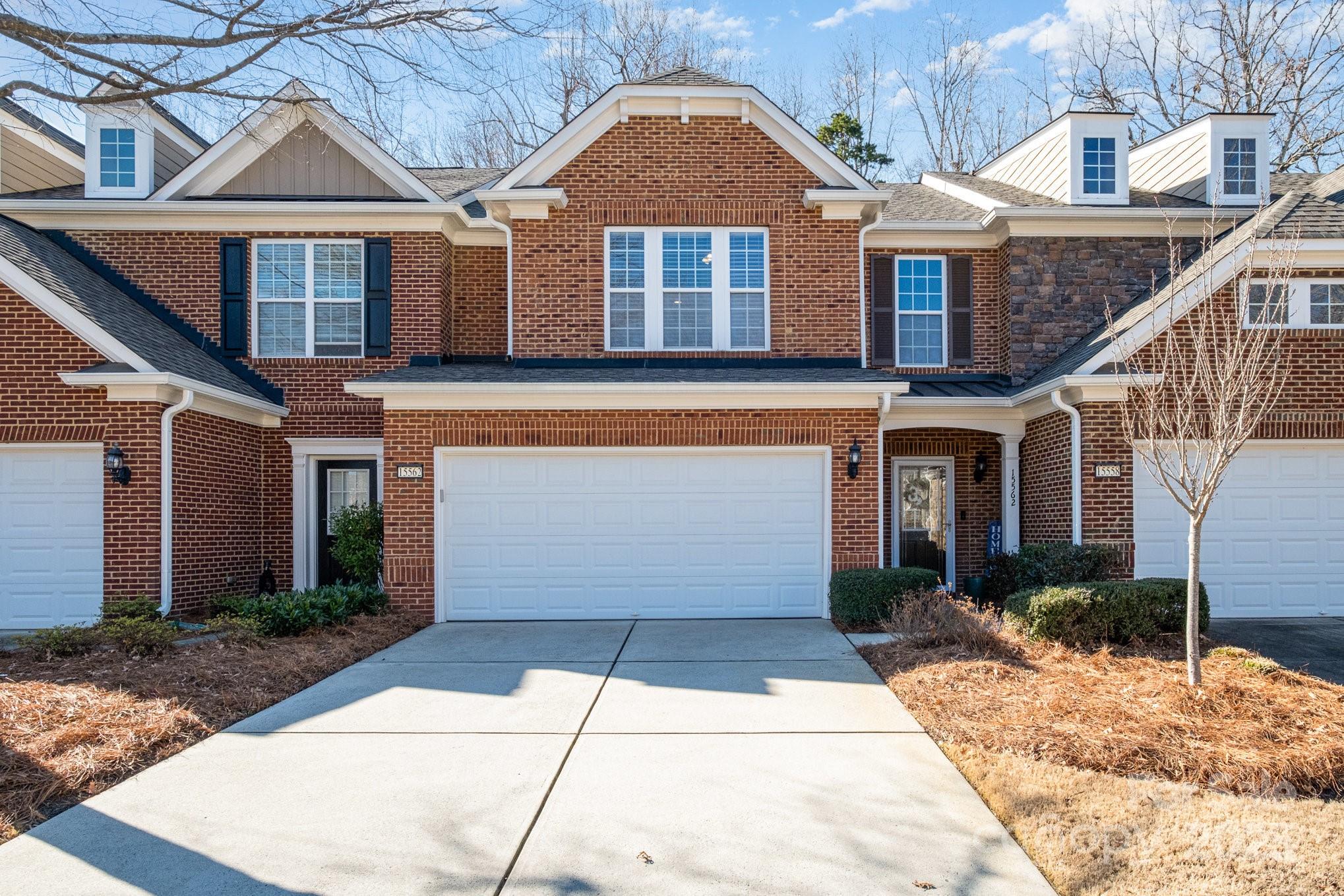 Ardrey Kell Villages Real Estate Listings Main Image