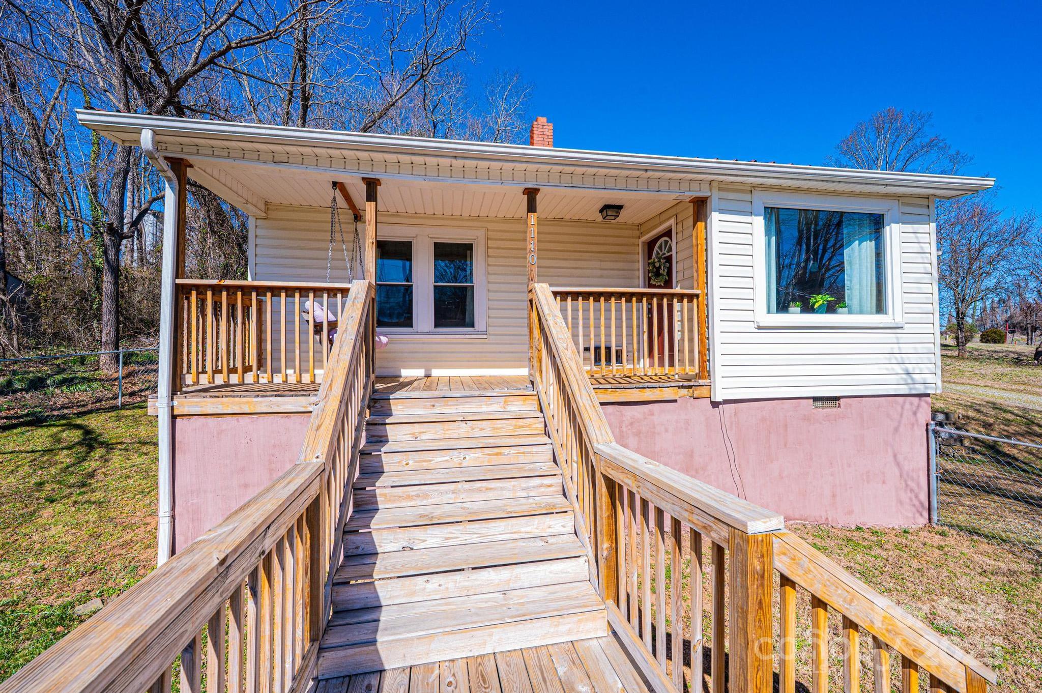1110 Virginia Street Property Photo