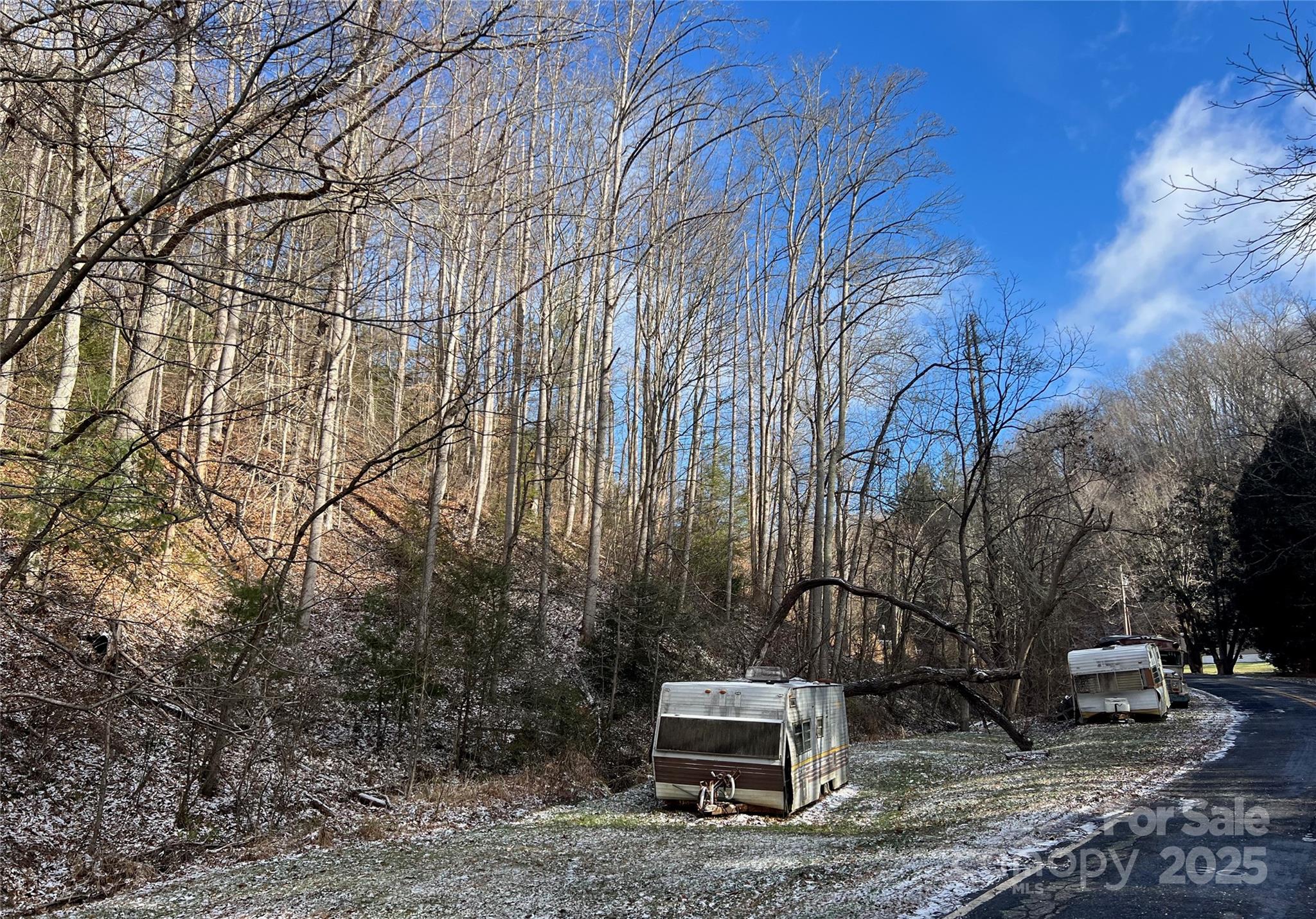 1927 Ammons Branch Road Property Photo 3