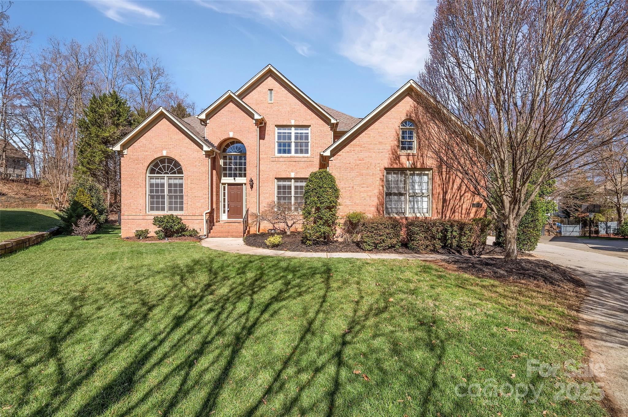 11402 Bloomfield Drive Property Photo