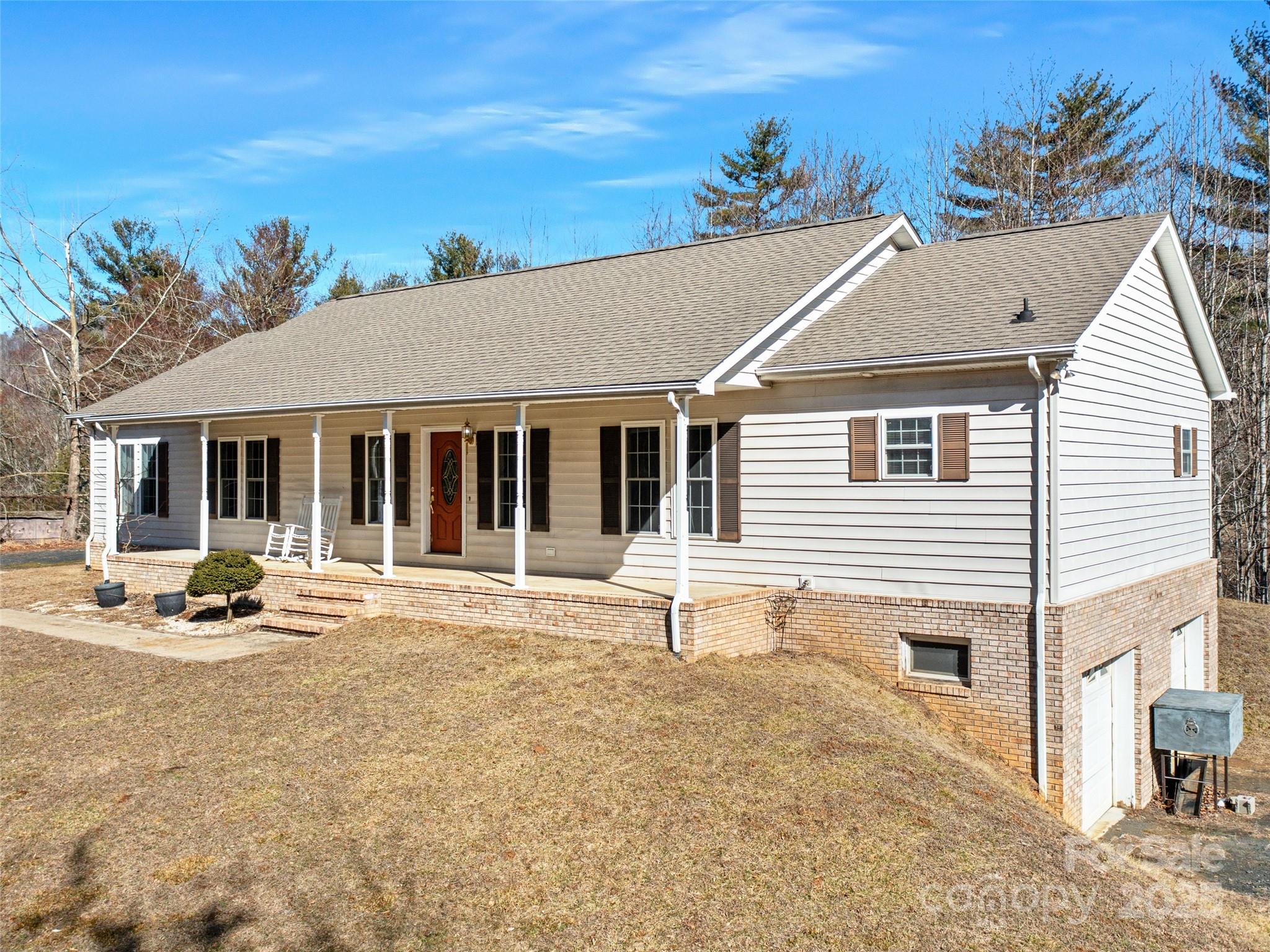 Bakersville Real Estate Listings Main Image