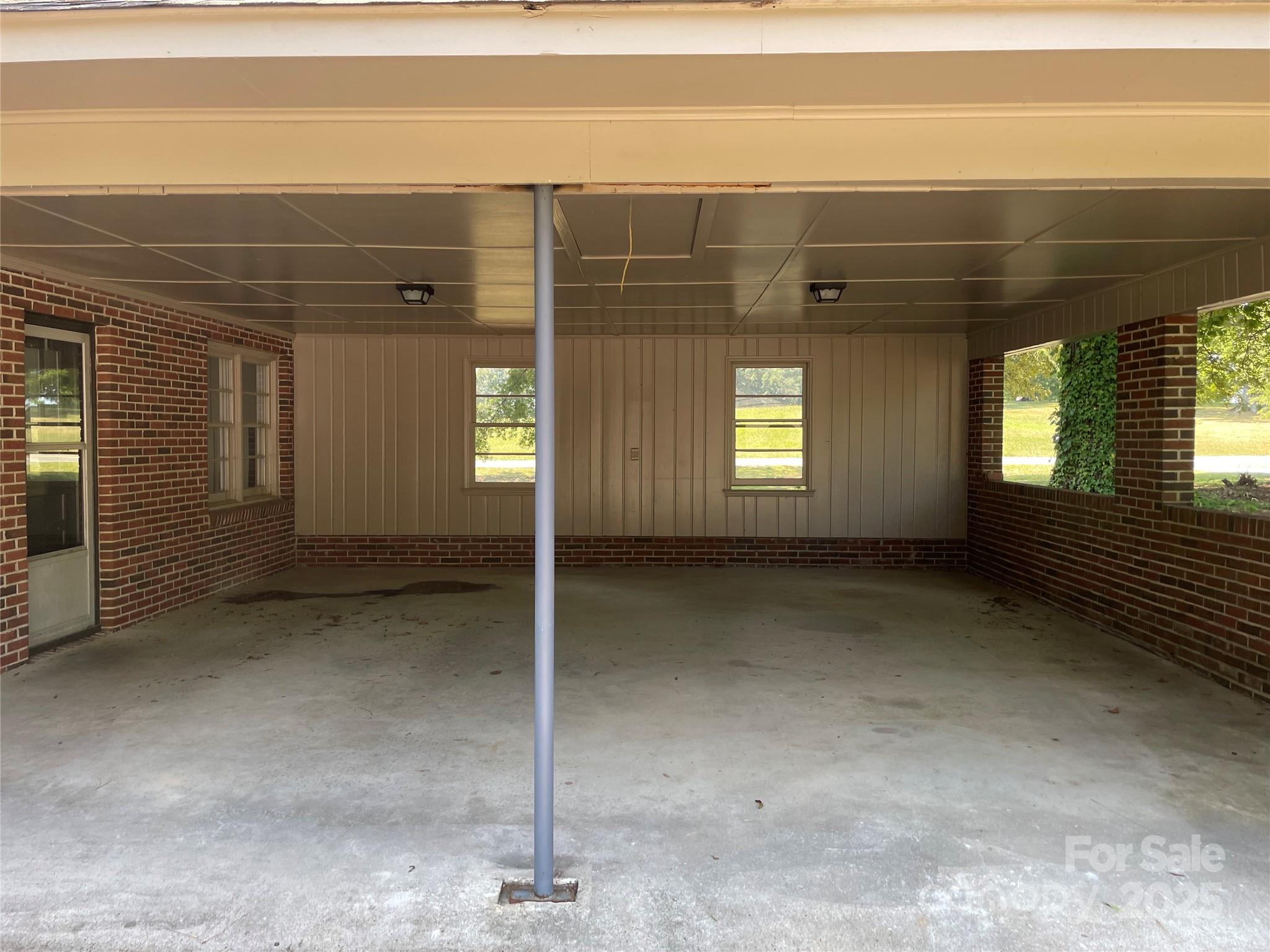 2988 Great Falls Highway Property Photo 6