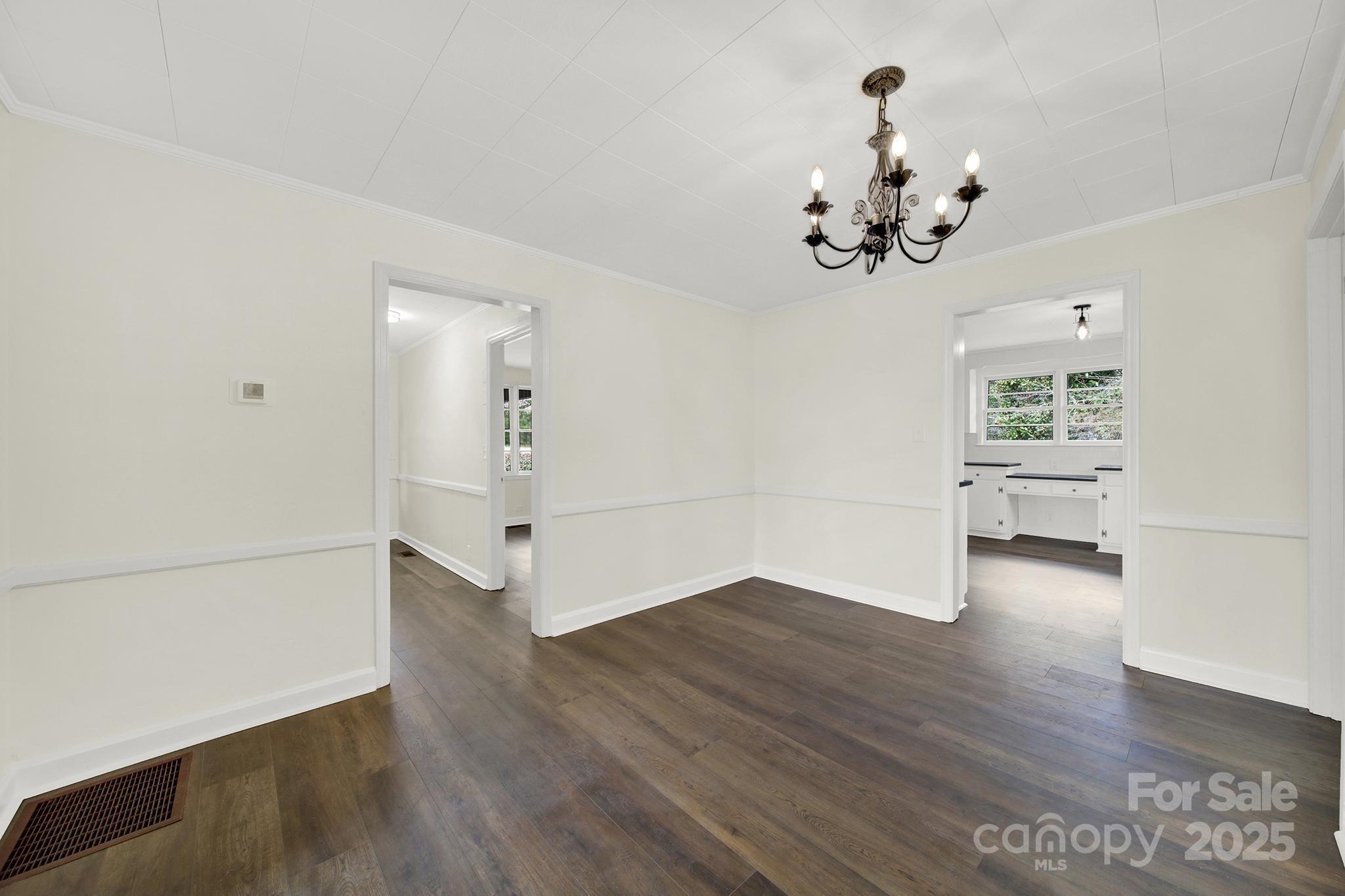 2988 Great Falls Highway Property Photo 13