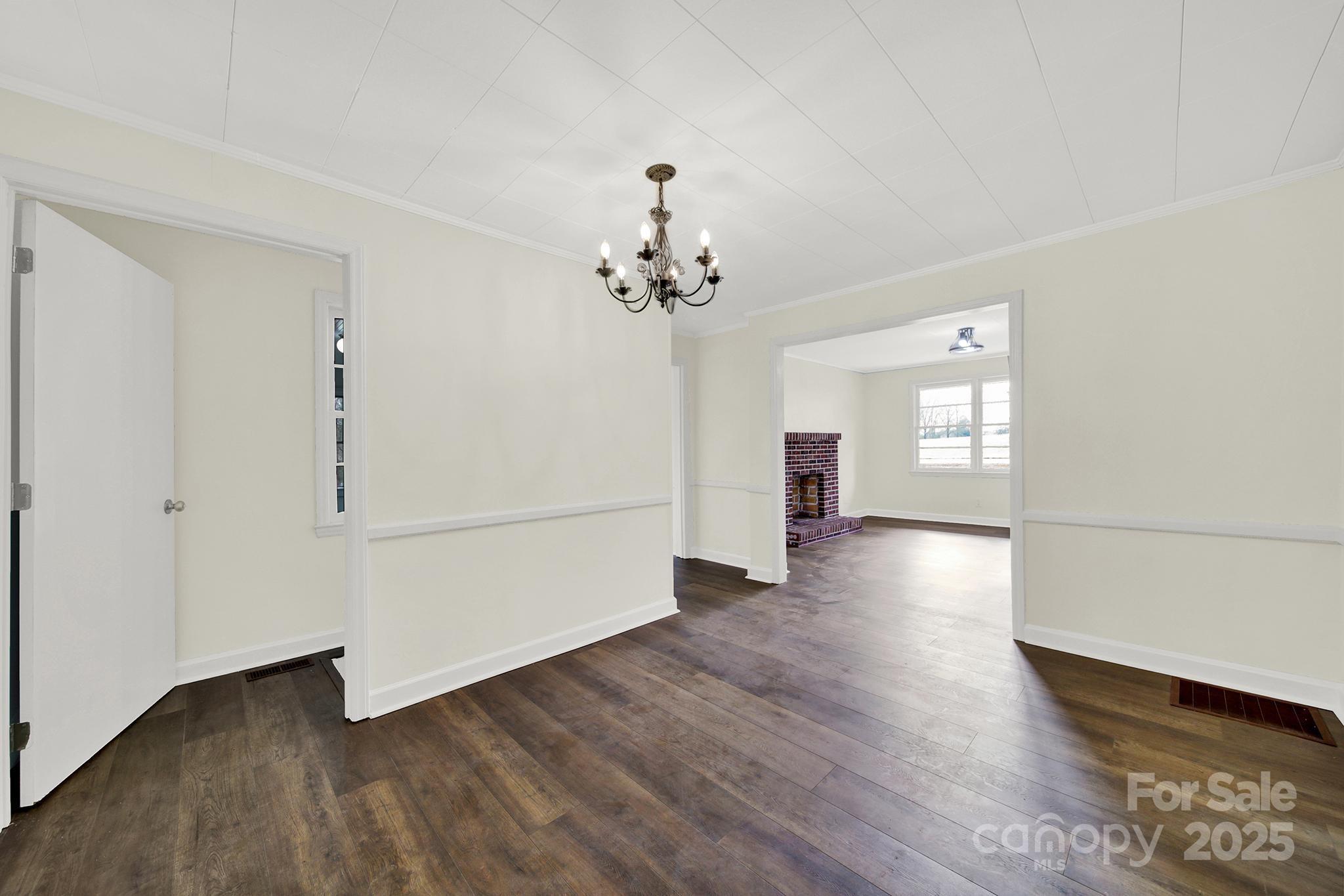 2988 Great Falls Highway Property Photo 14