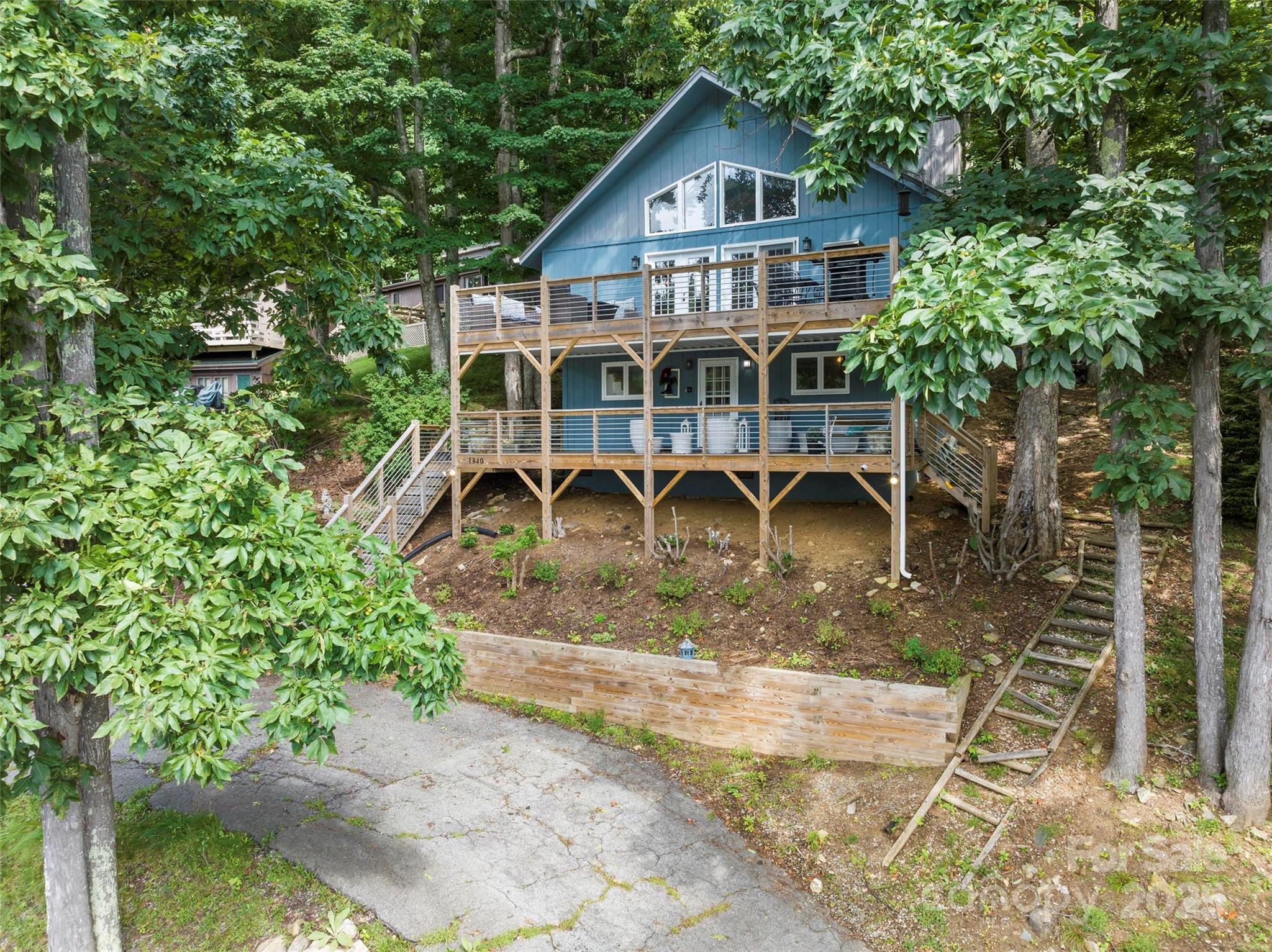 1340 Skyland Drive Property Photo