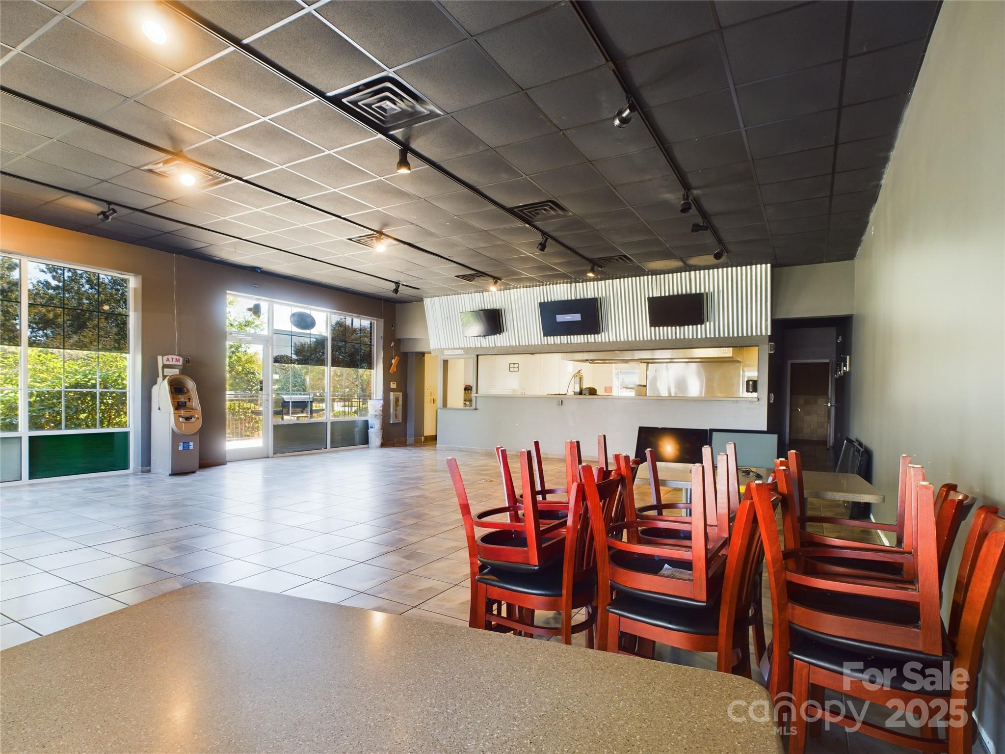 1383 N Center Street Rest. Property Photo 7