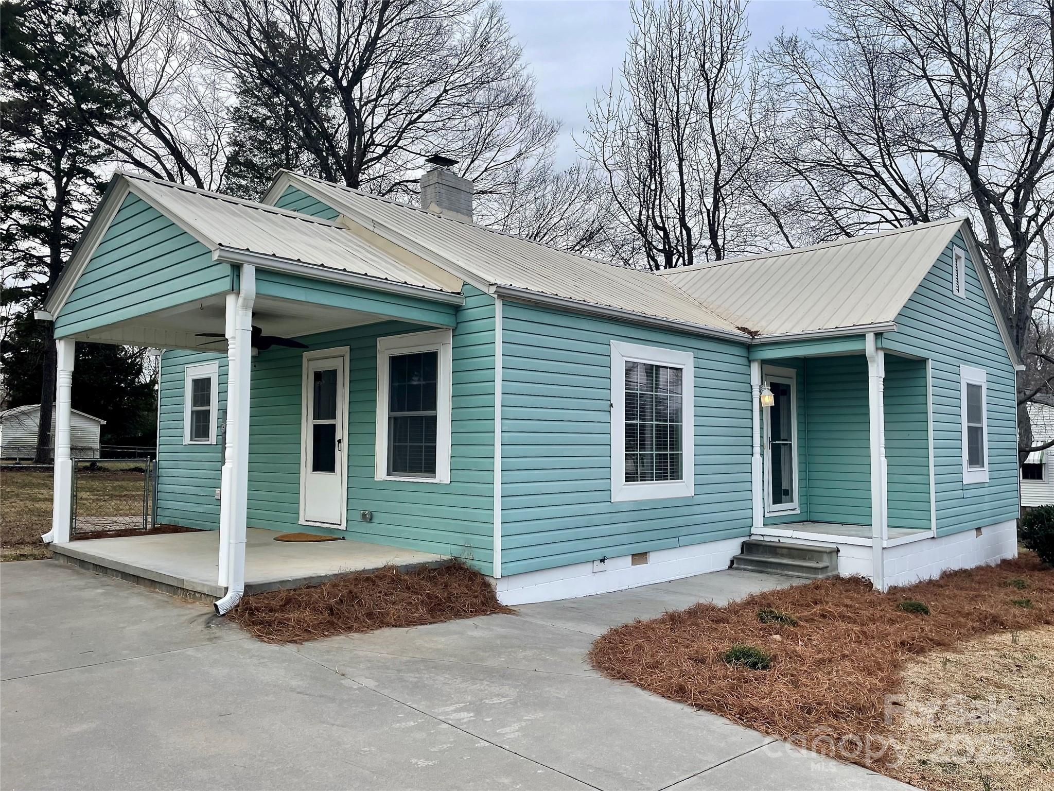 408 Beckner Street Property Photo 1