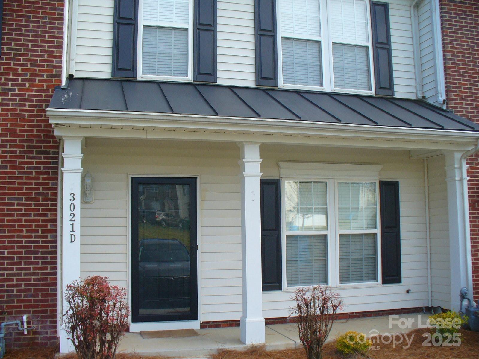 3021 Misty Harbor Circle Property Photo
