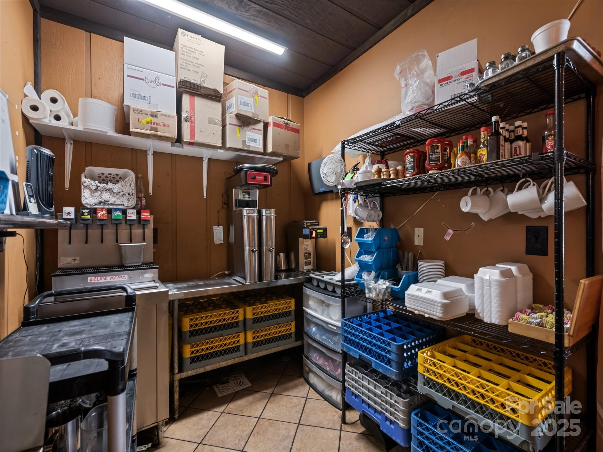 64 Front Street Property Photo 12
