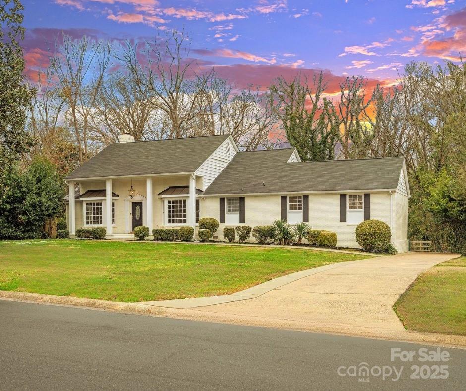 122 Lansdowne Road Property Photo