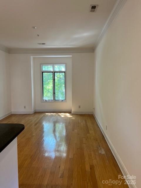 765 N Alexander Street Property Photo 11