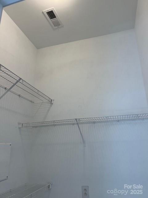 765 N Alexander Street Property Photo 21