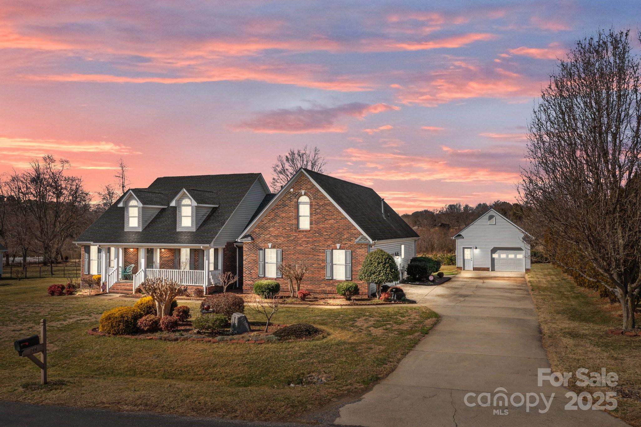 144 Cameron Drive Property Photo