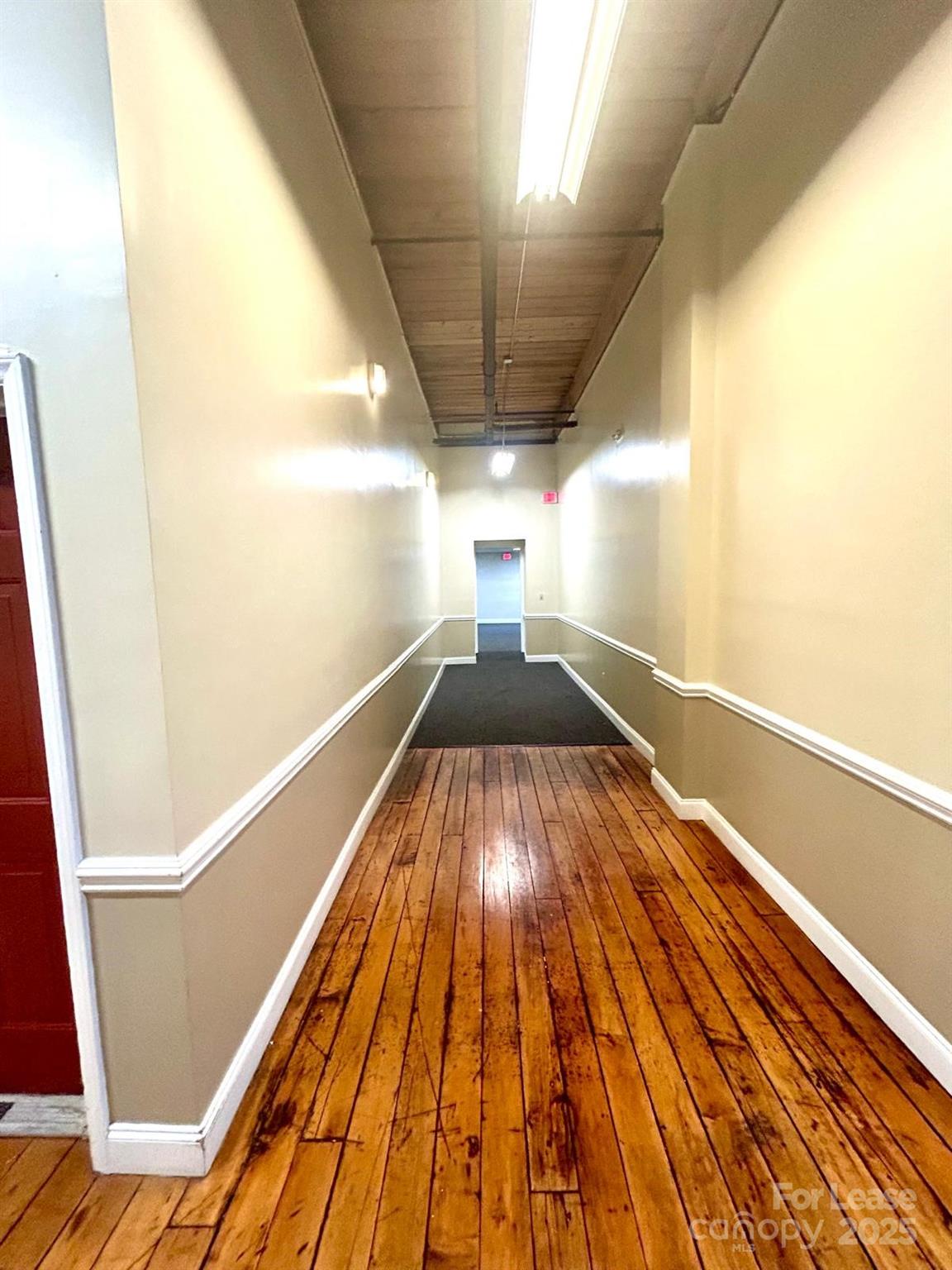 1 Buffalo Avenue Property Photo 3