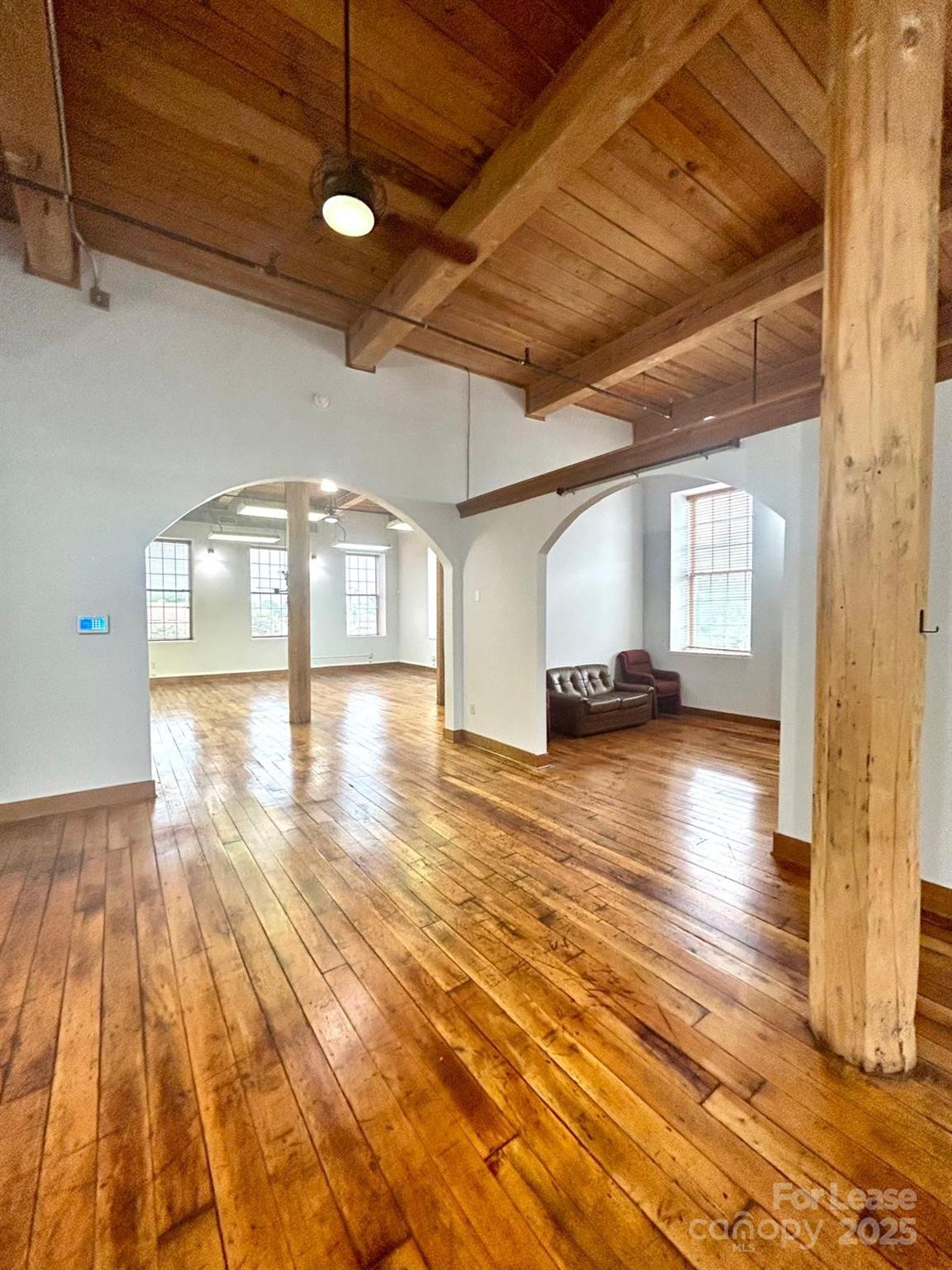 1 Buffalo Avenue Property Photo 7