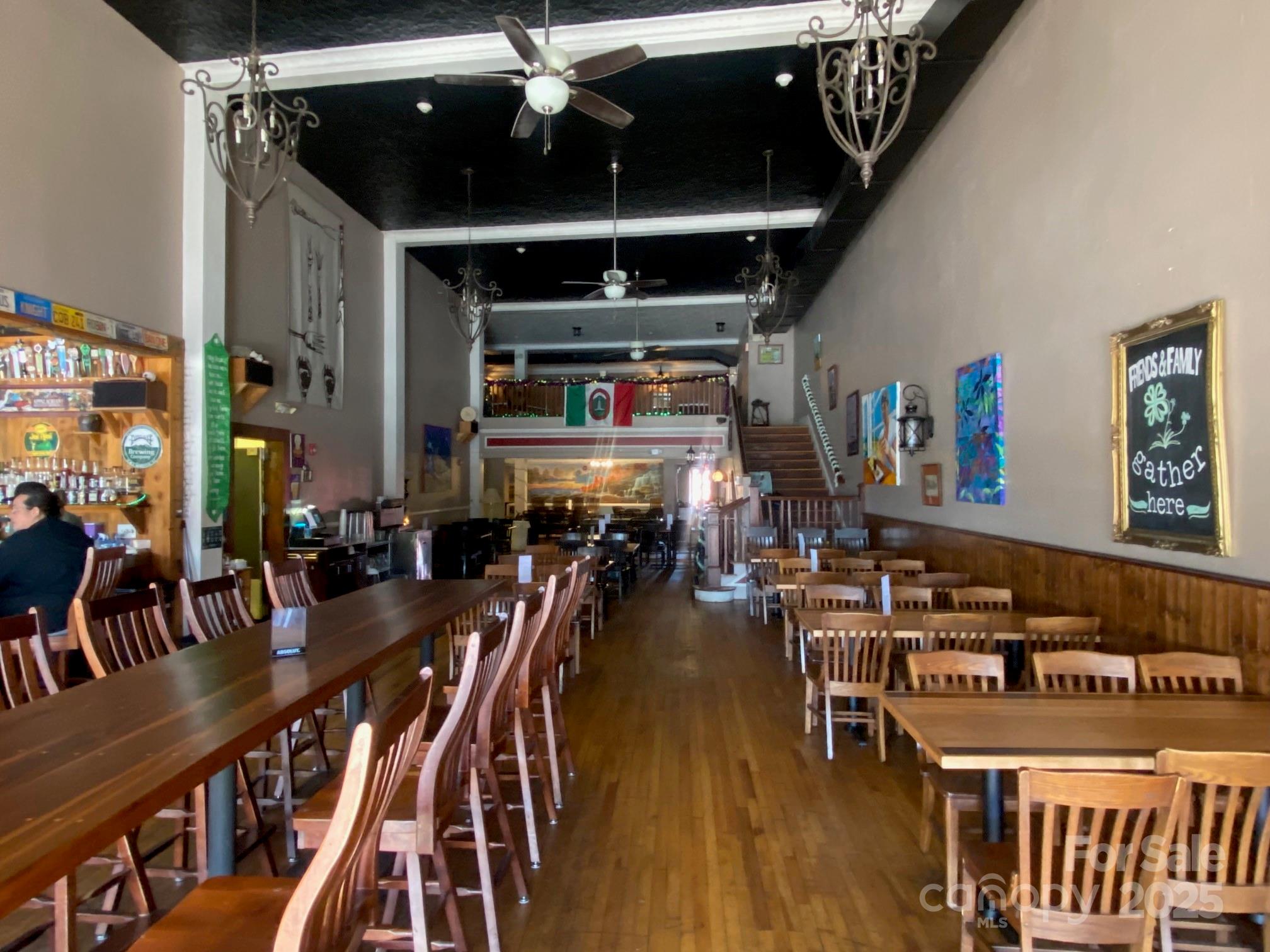 100 Main Street Property Photo 3