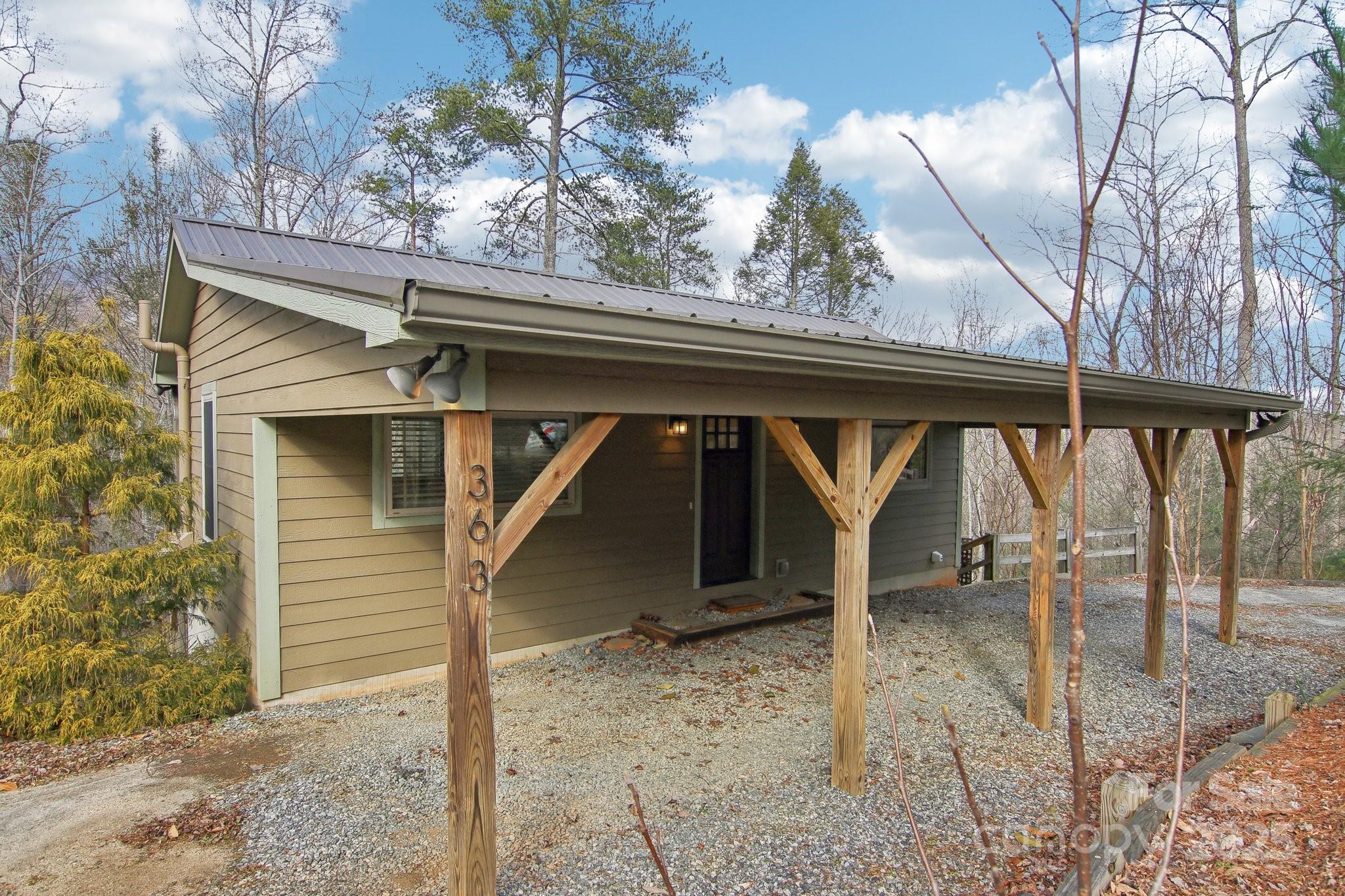 363 Luther Burbank Drive Property Photo 11