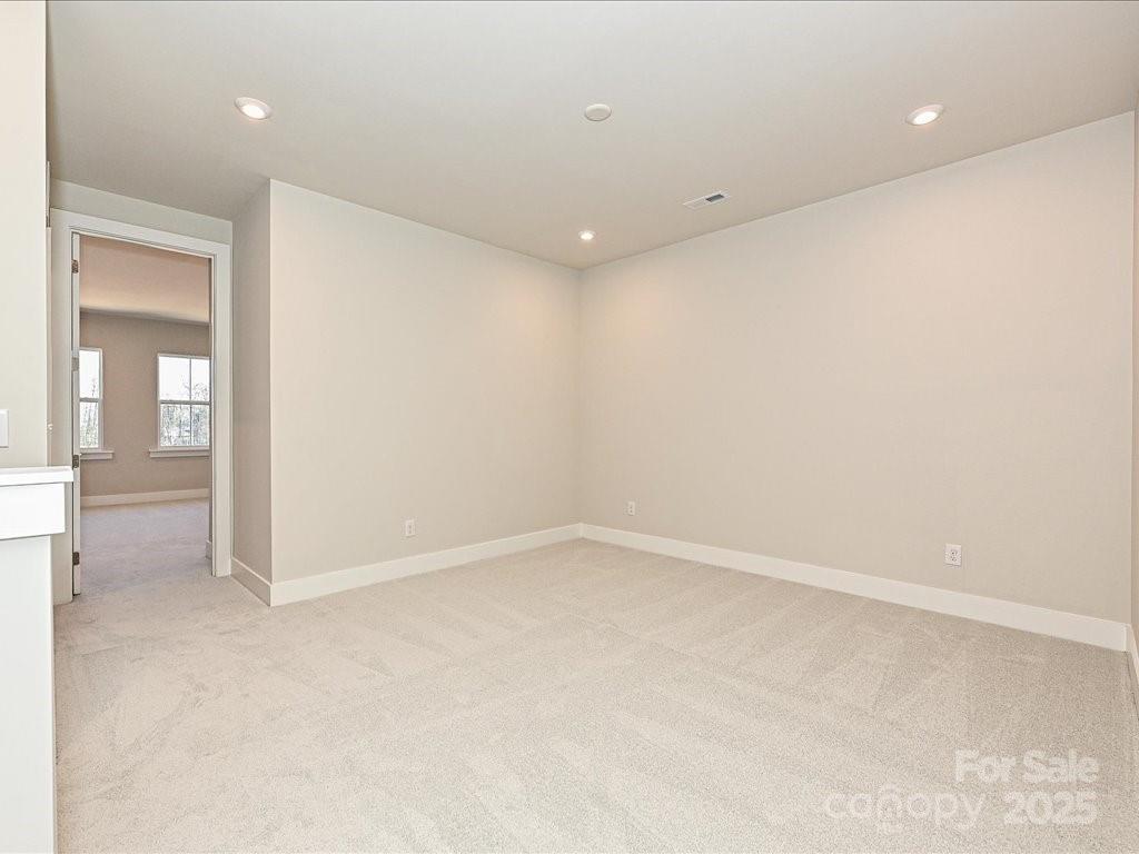 207 Halemarge Drive Drive Property Photo 13