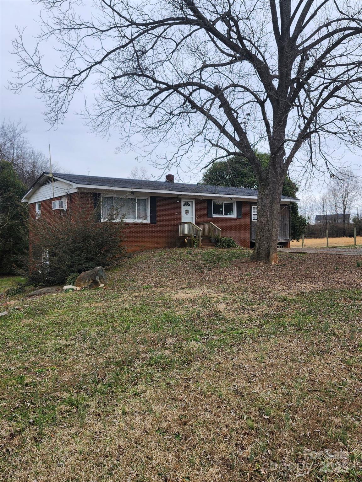 32269 Pennington Road Property Photo