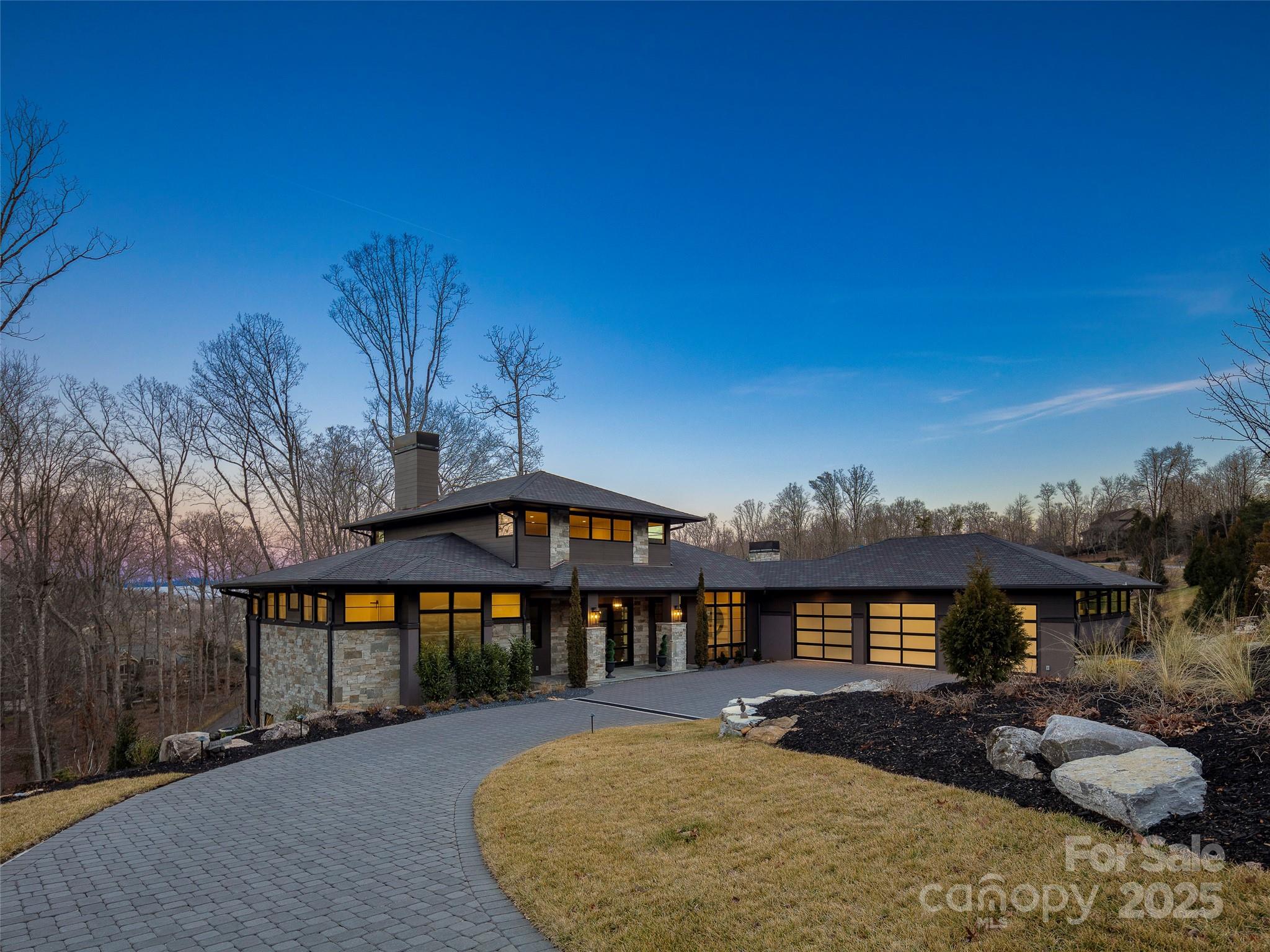 454 Walnut Valley Parkway Property Photo