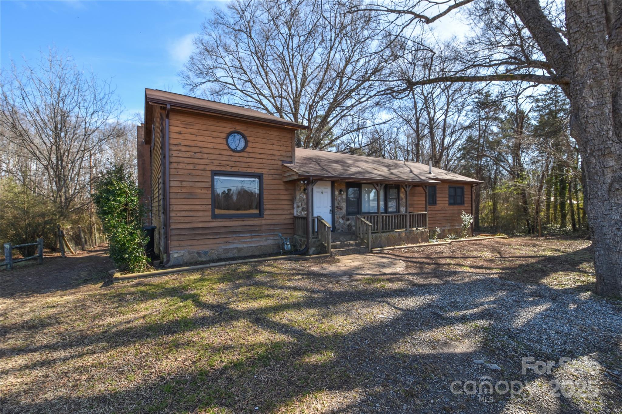 233 Third Creek Road Property Photo
