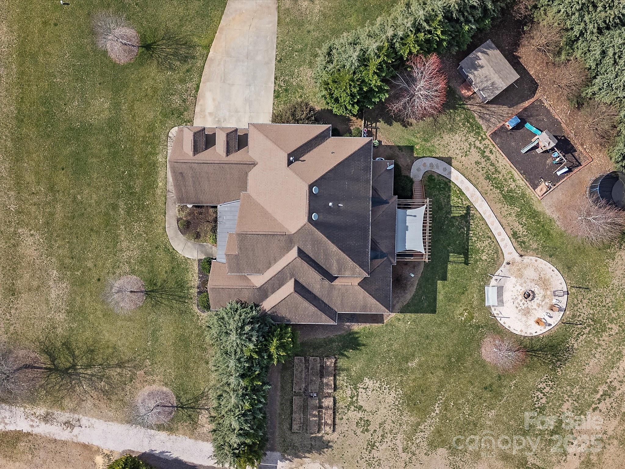 2553 Cozy Cove Drive Property Photo 30