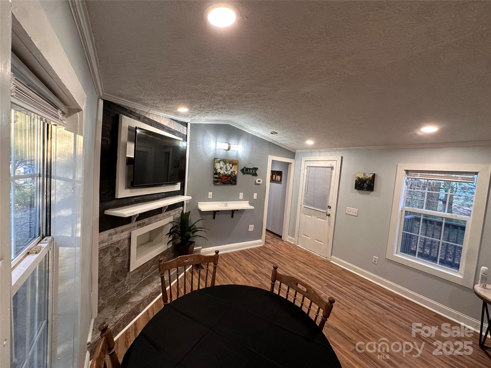 113 Highlander Street Property Photo 3