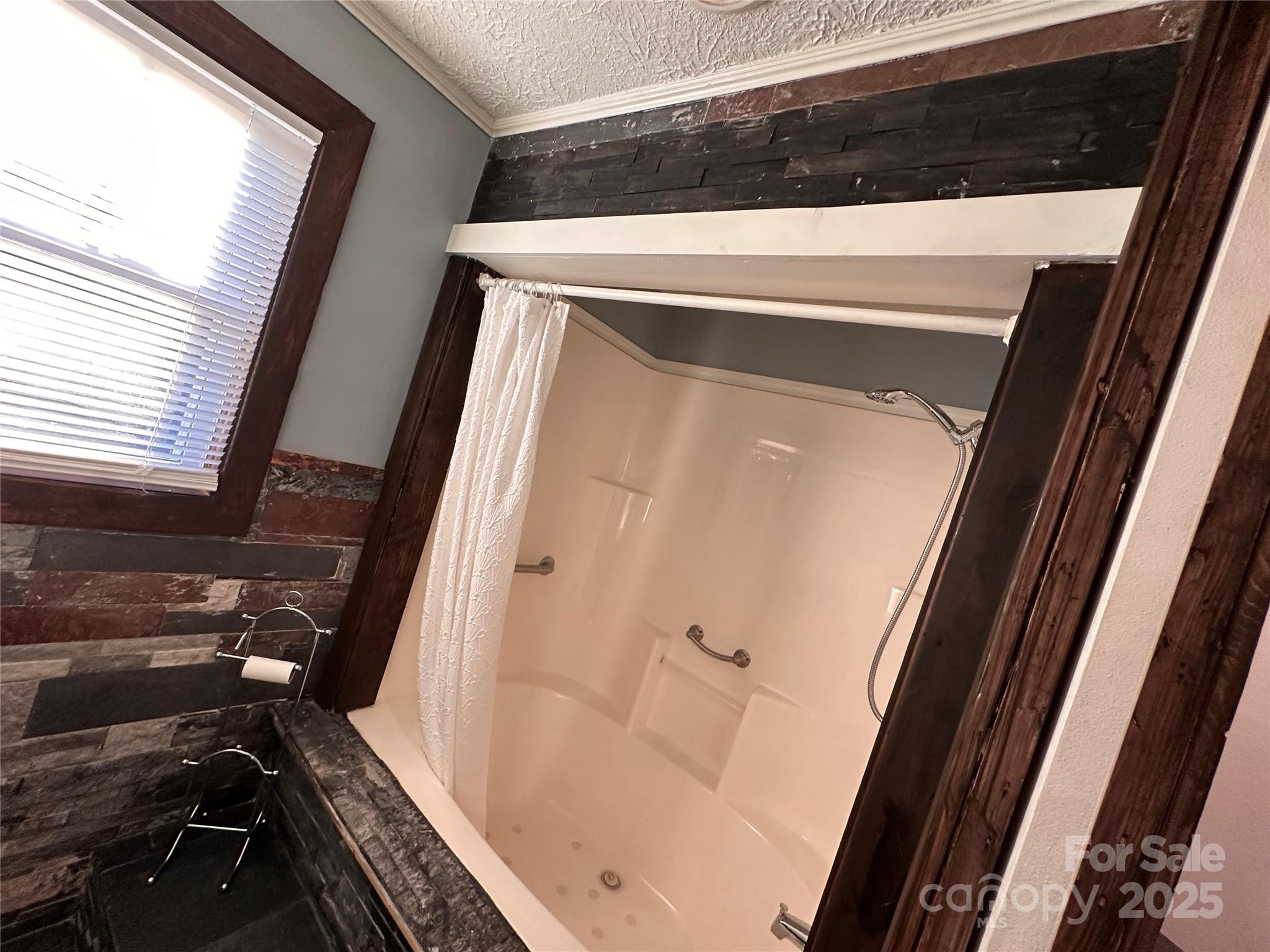 113 Highlander Street Property Photo 7