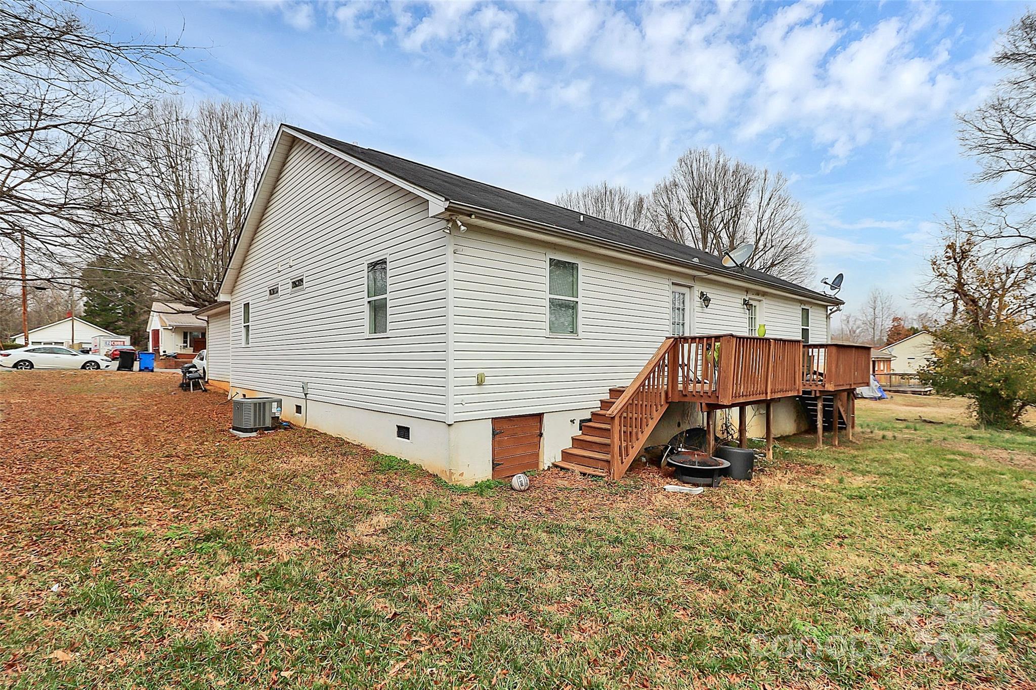 307 W Mcneely Avenue Property Photo 22