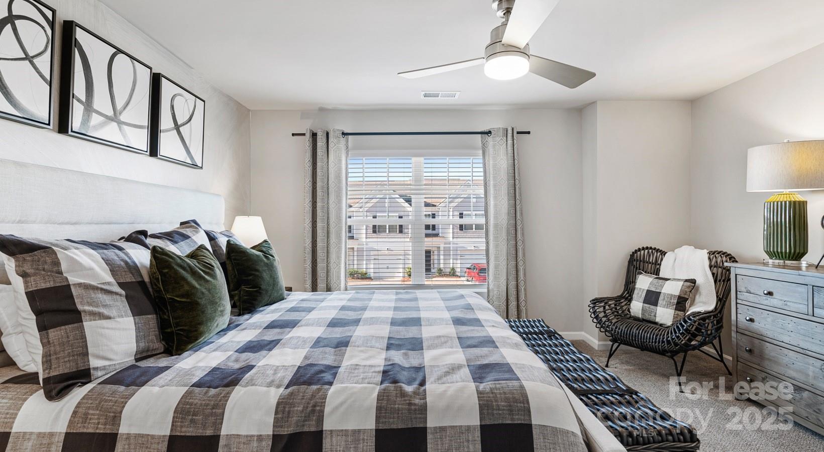 525 Wayforth Road B2 Property Photo 21