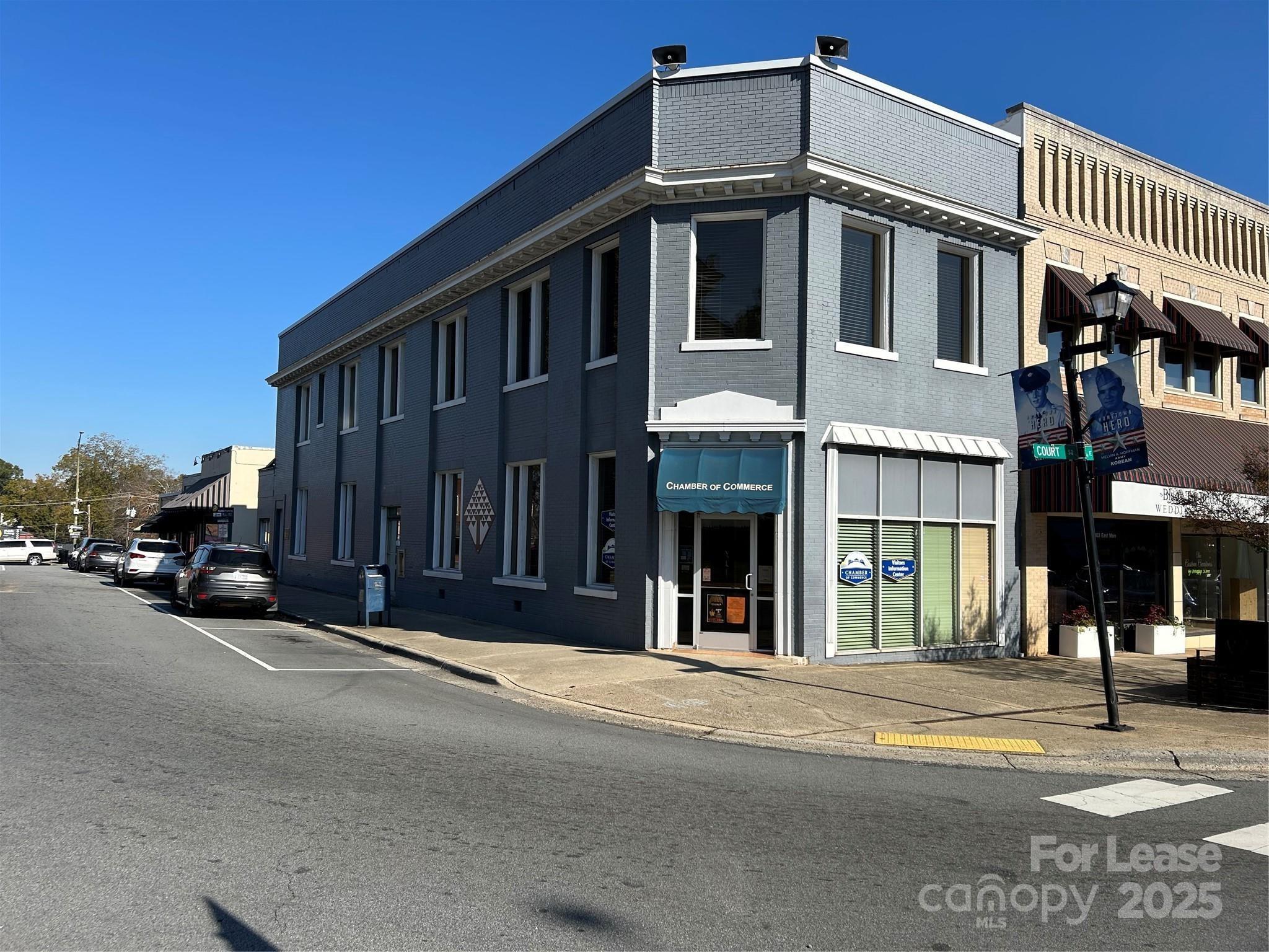 102 E Court Square 101 Property Photo 1