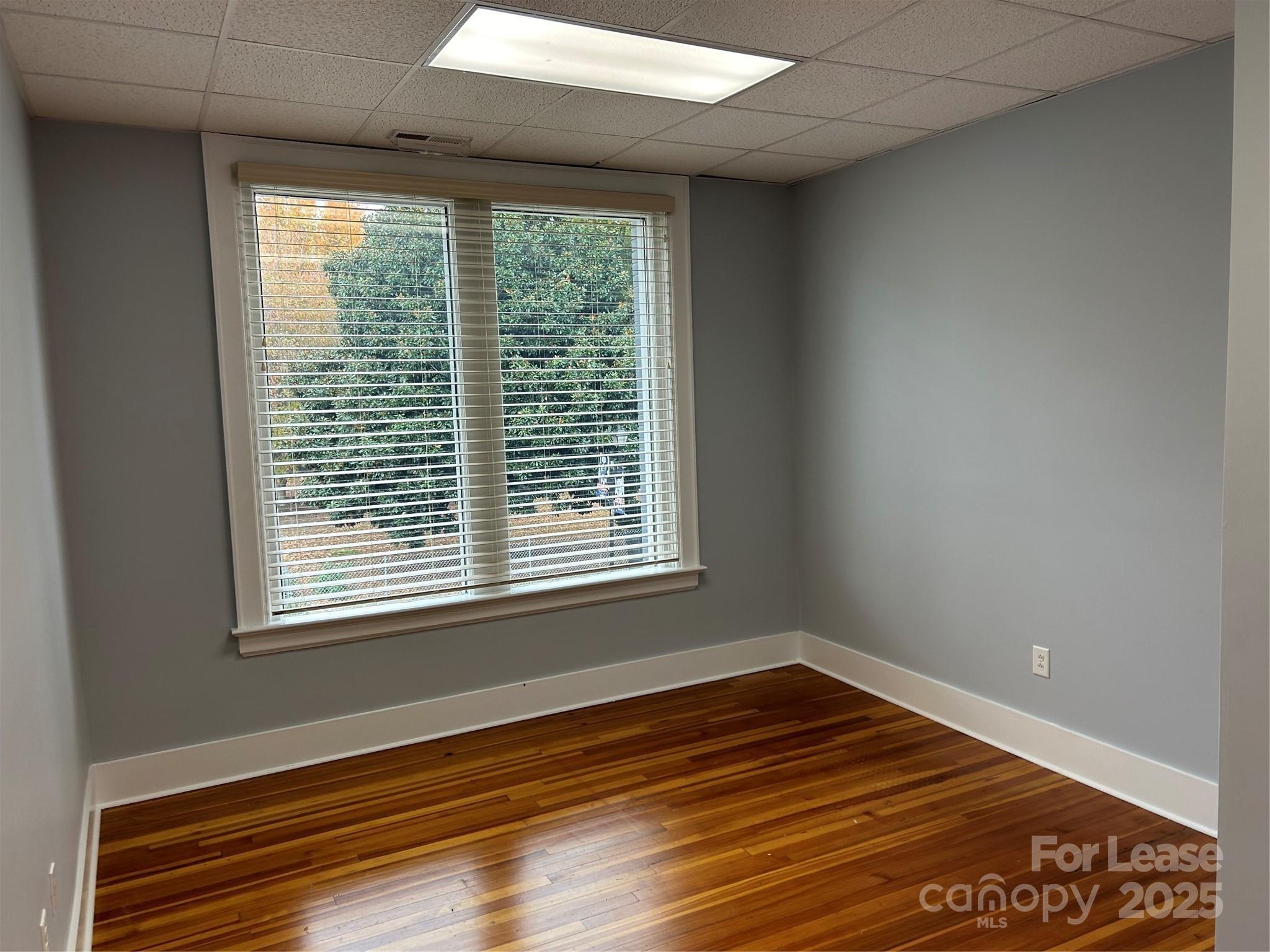 102 E Court Square 101 Property Photo 4
