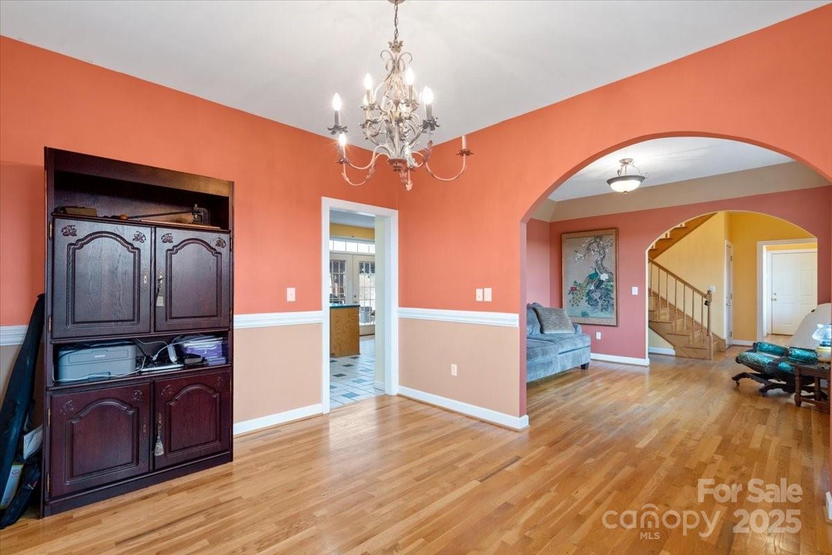 4594 Grandin Road Property Photo 8