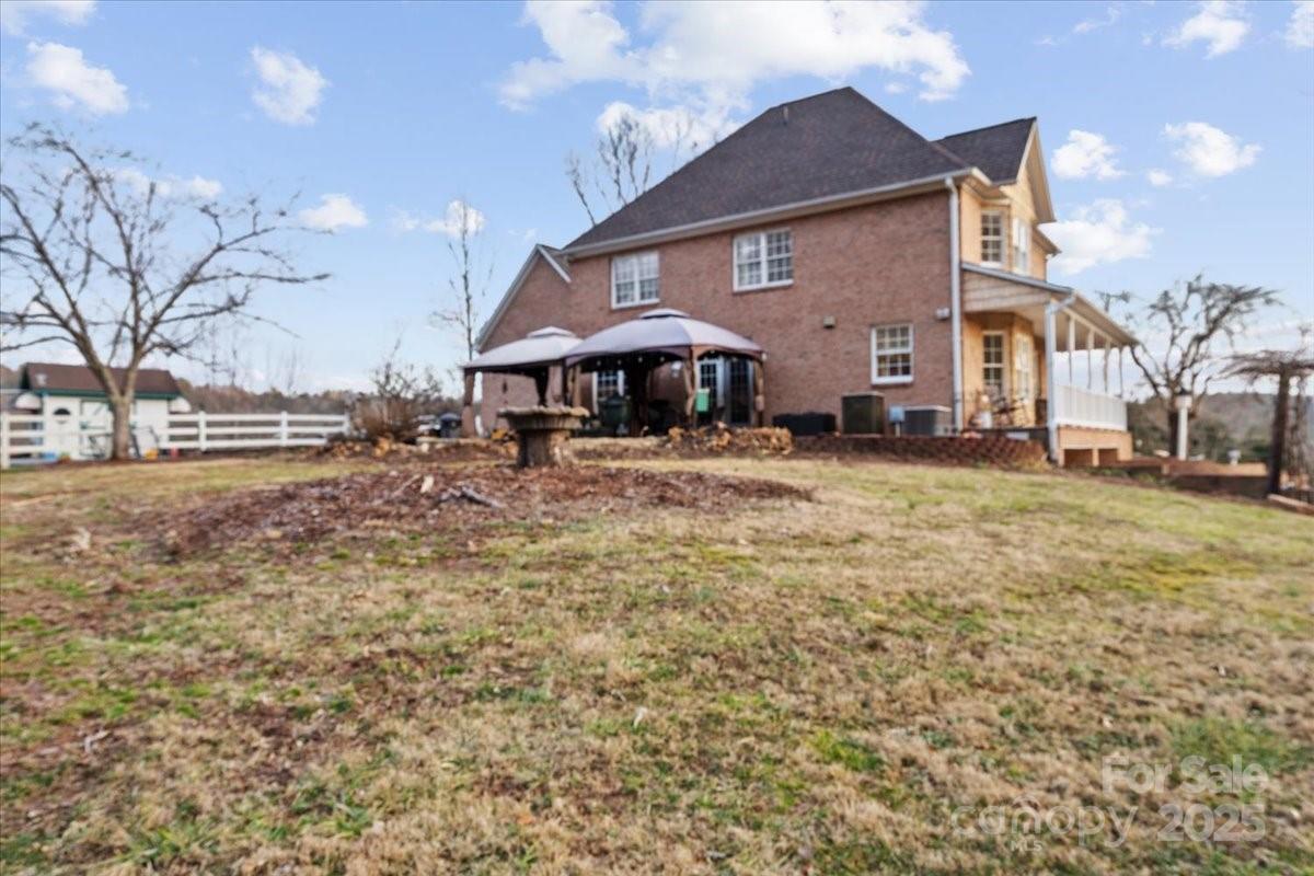 4594 Grandin Road Property Photo 36