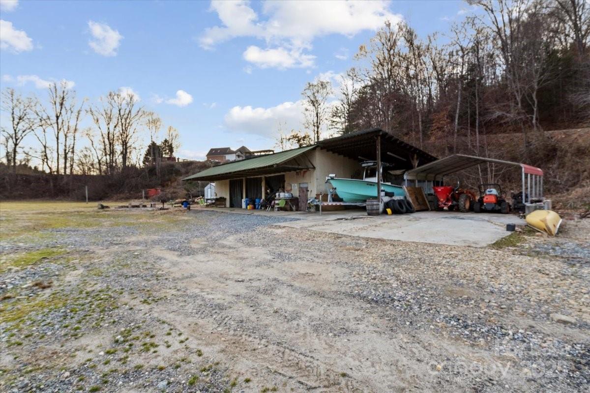 4594 Grandin Road Property Photo 38