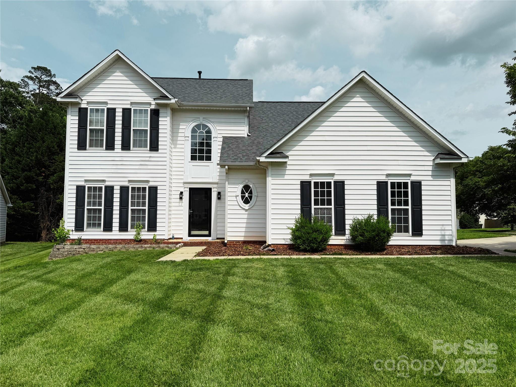 1836 Danny Court Property Photo 1