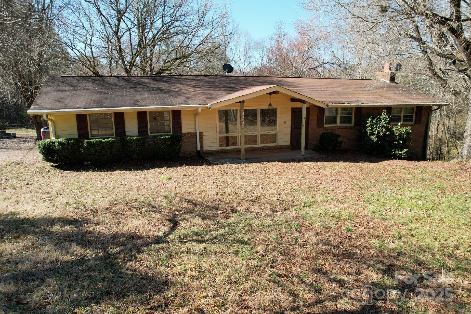 4730 16th Street Drive Property Photo