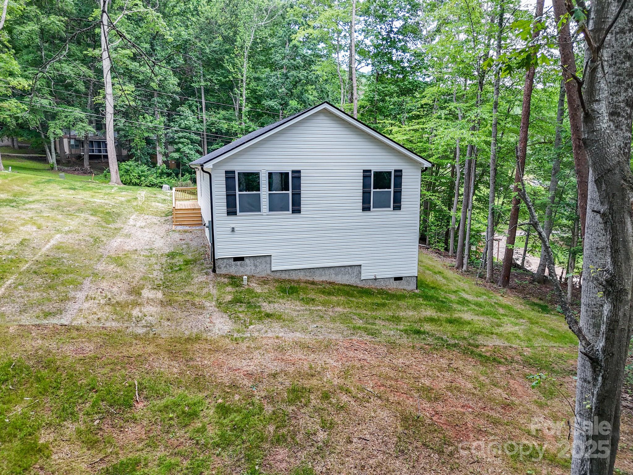 10 Fair Bluff Lane Property Photo 9