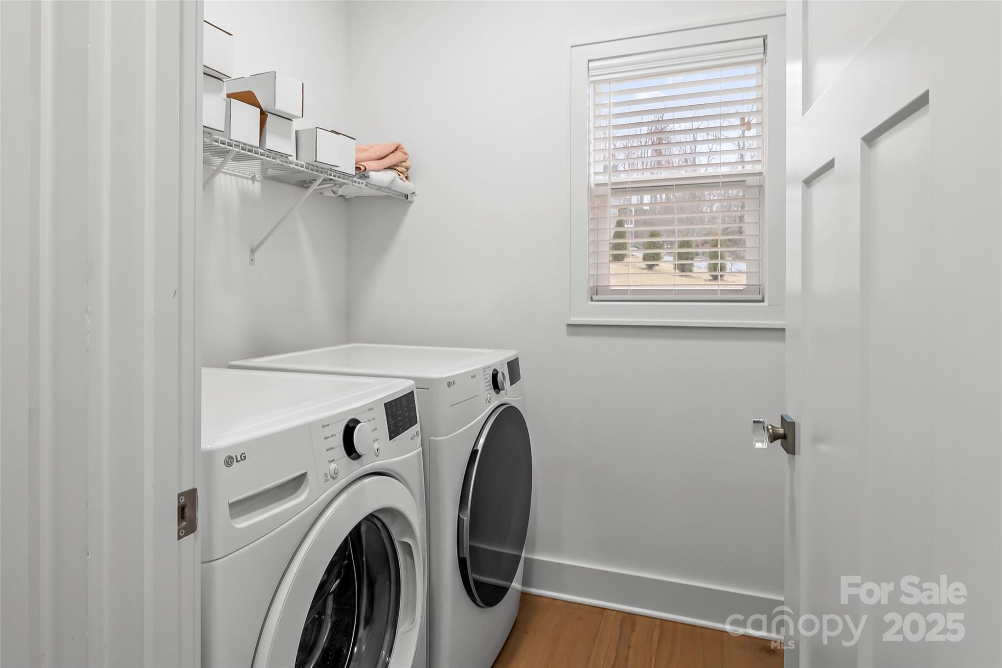 241 Millbrae Loop Property Photo 8