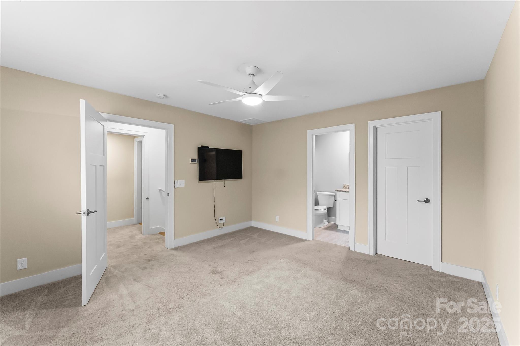 241 Millbrae Loop Property Photo 24