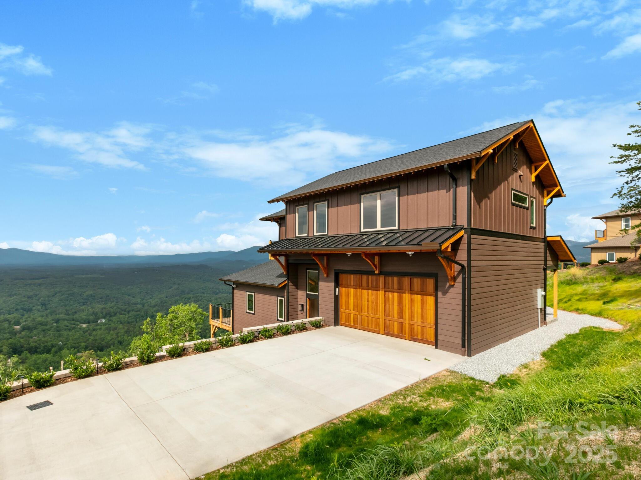 246 Half Moon Mile None Property Photo 2