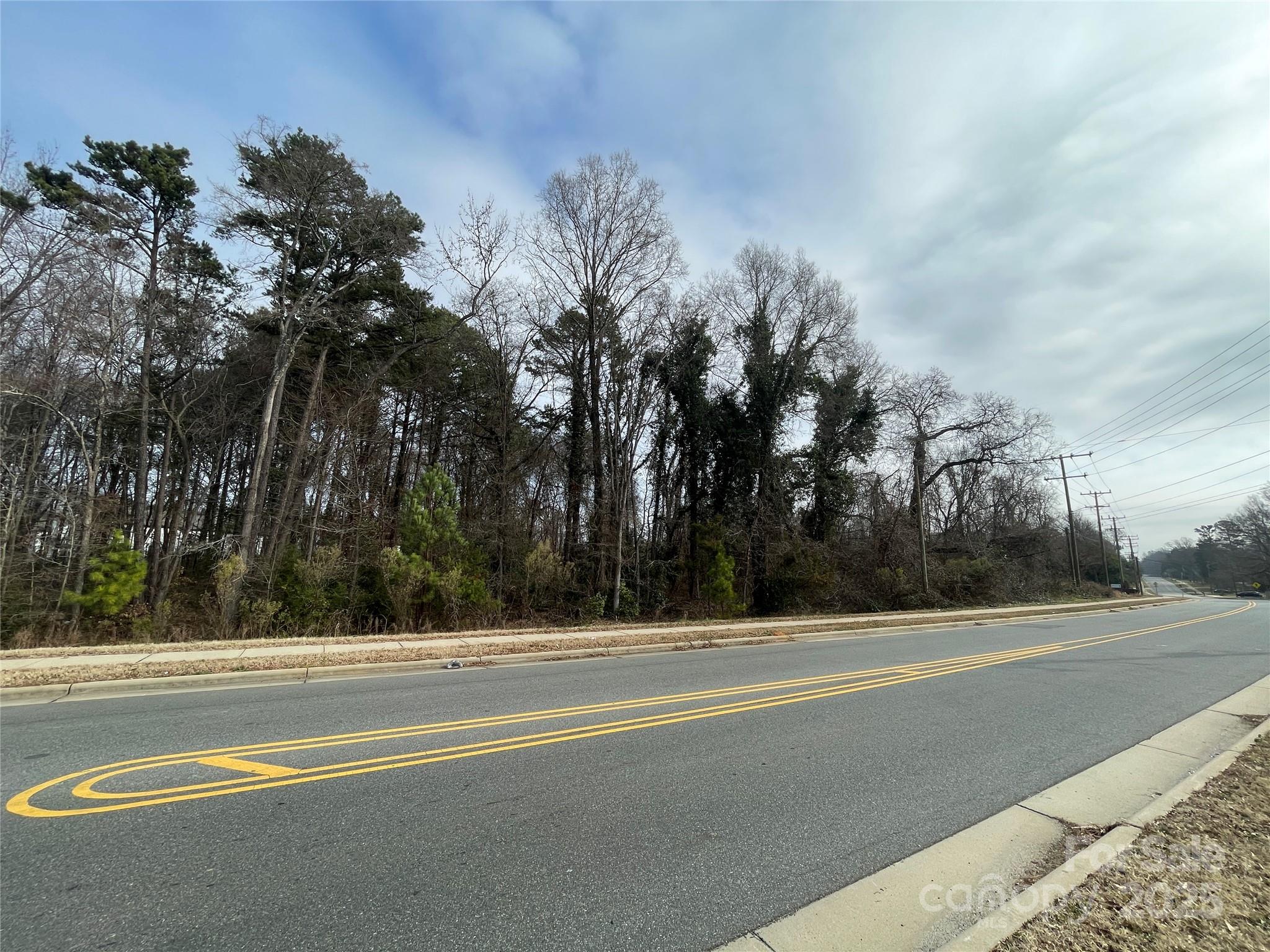 1900 Mineral Springs Road Property Photo