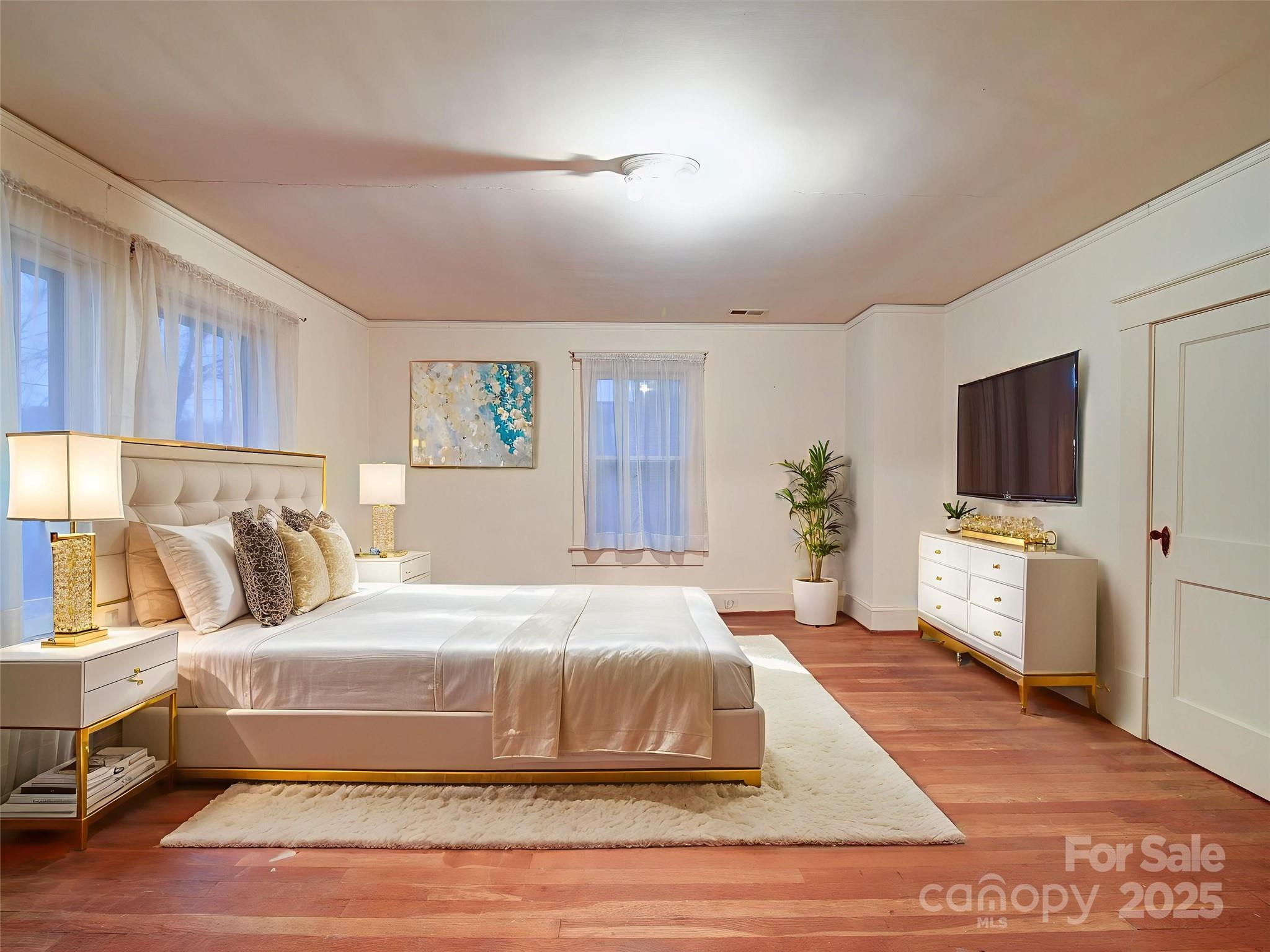 113 2nd Street Property Photo 6