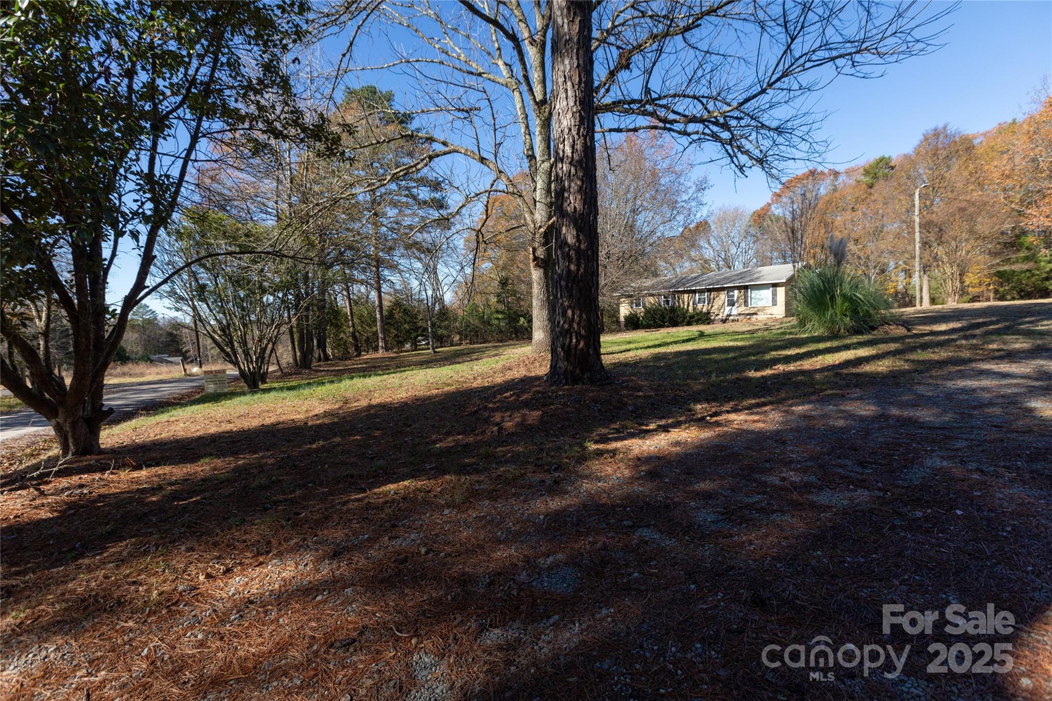 1020 & 1022 Harper Keefe Road Property Photo 4