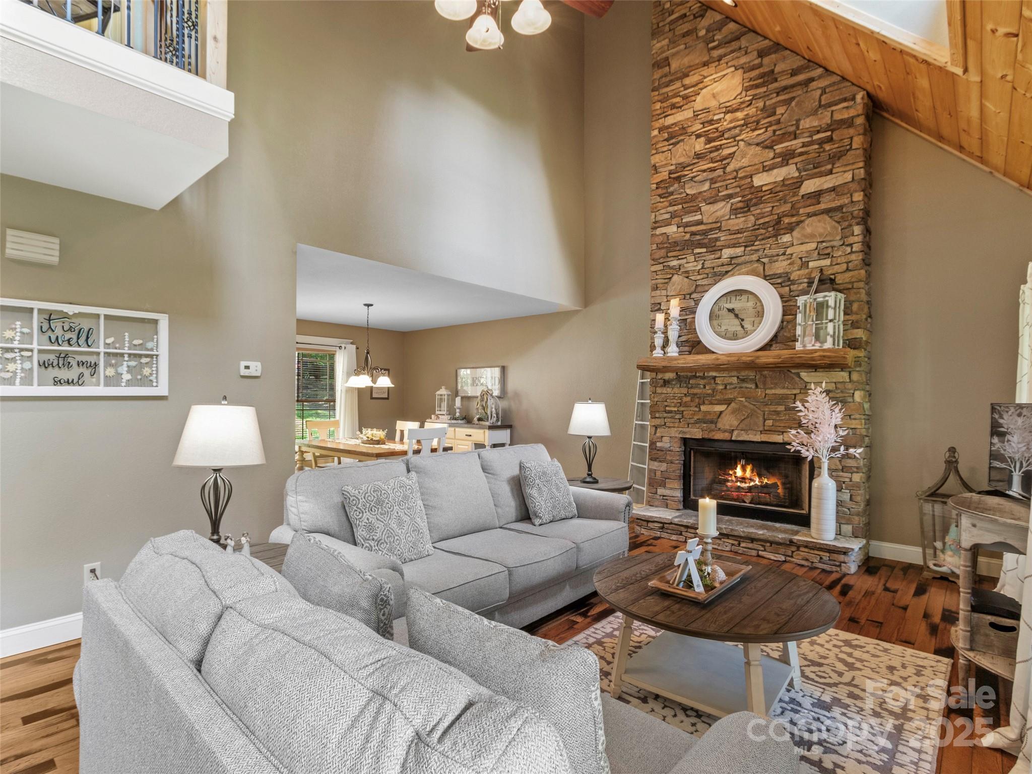 35 Lands End Drive Property Photo 9