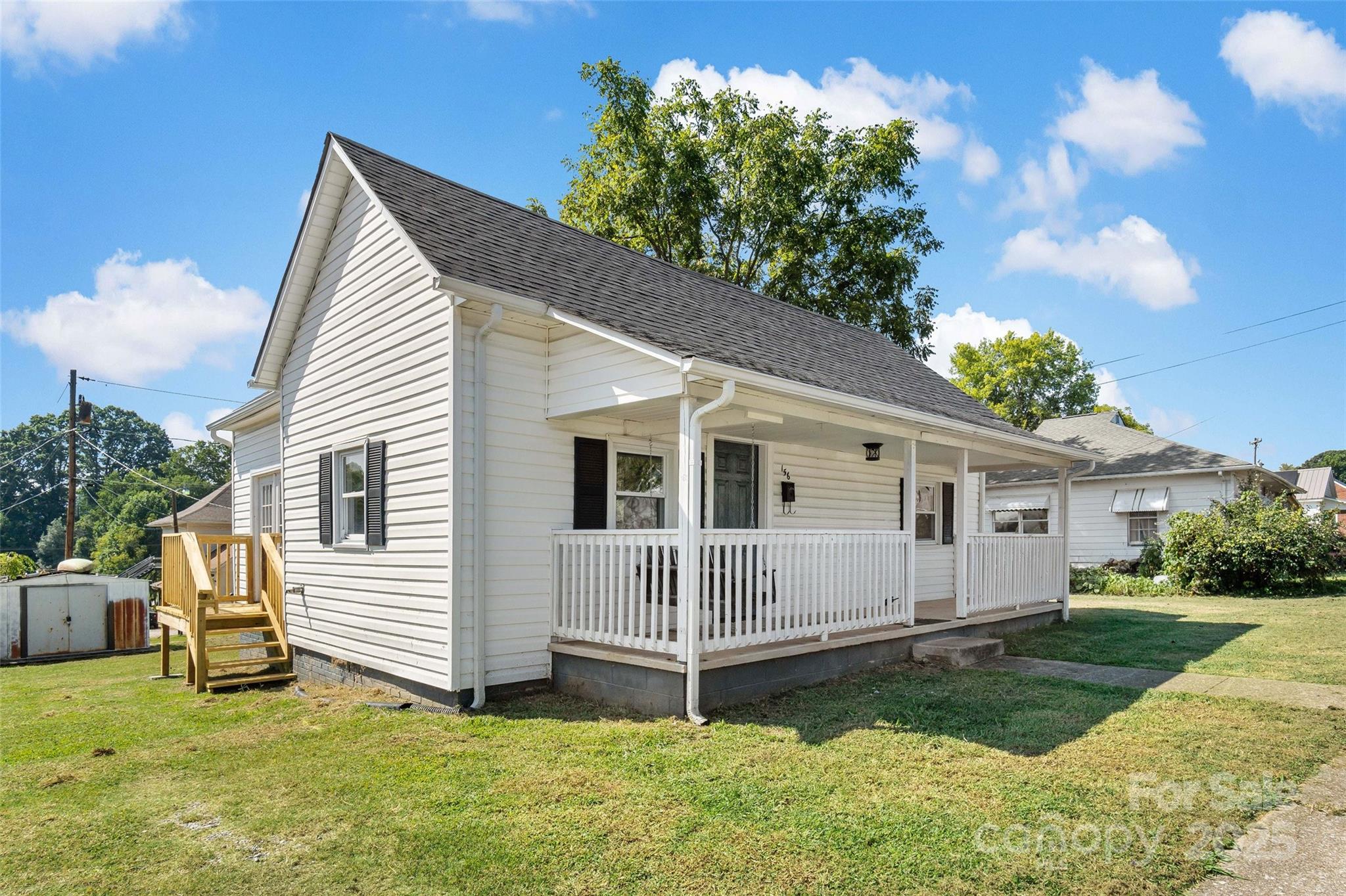 156 6th Em Street Sixth Property Photo