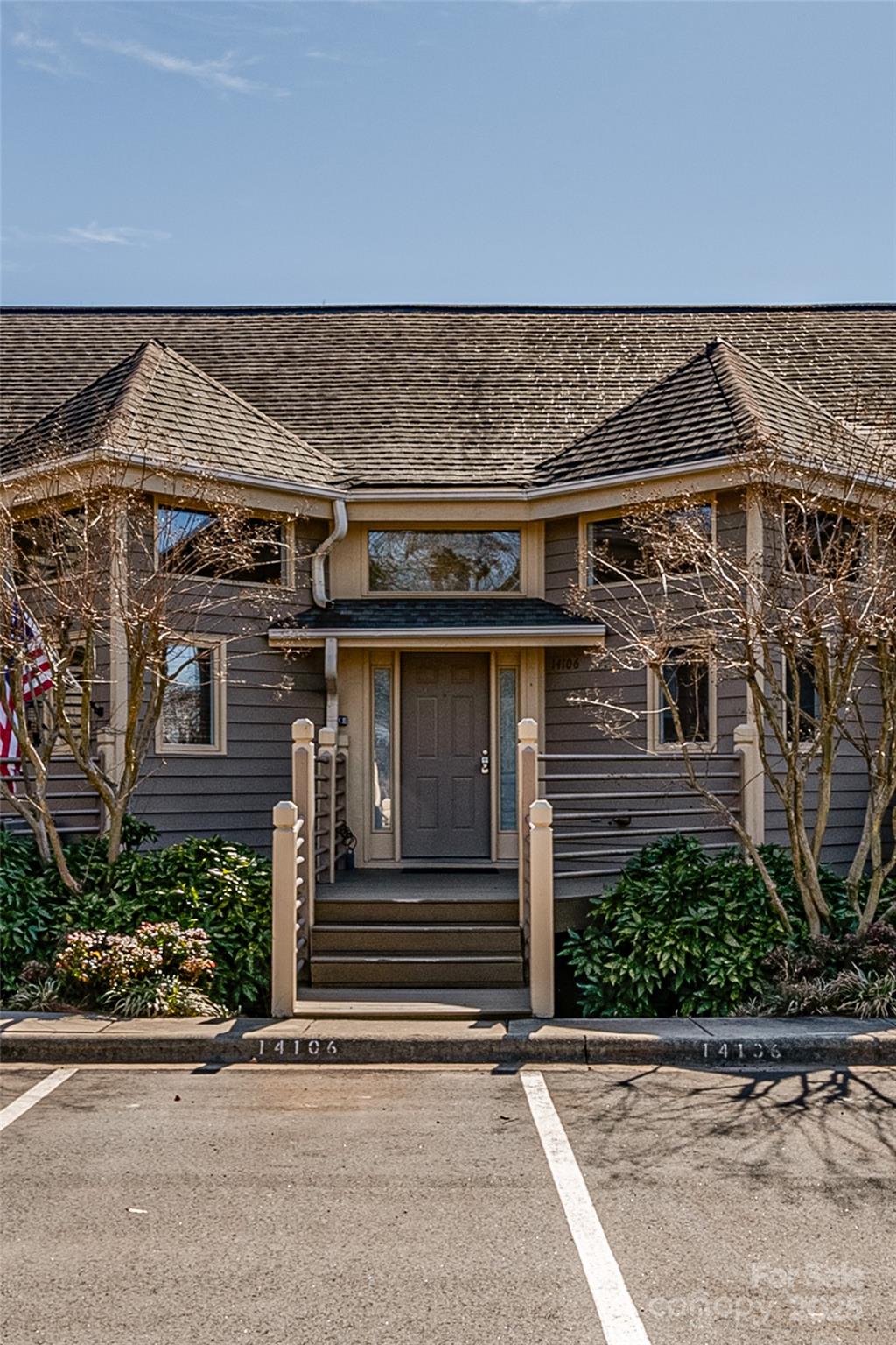 14106 Yachtsman Harbor Drive Property Photo
