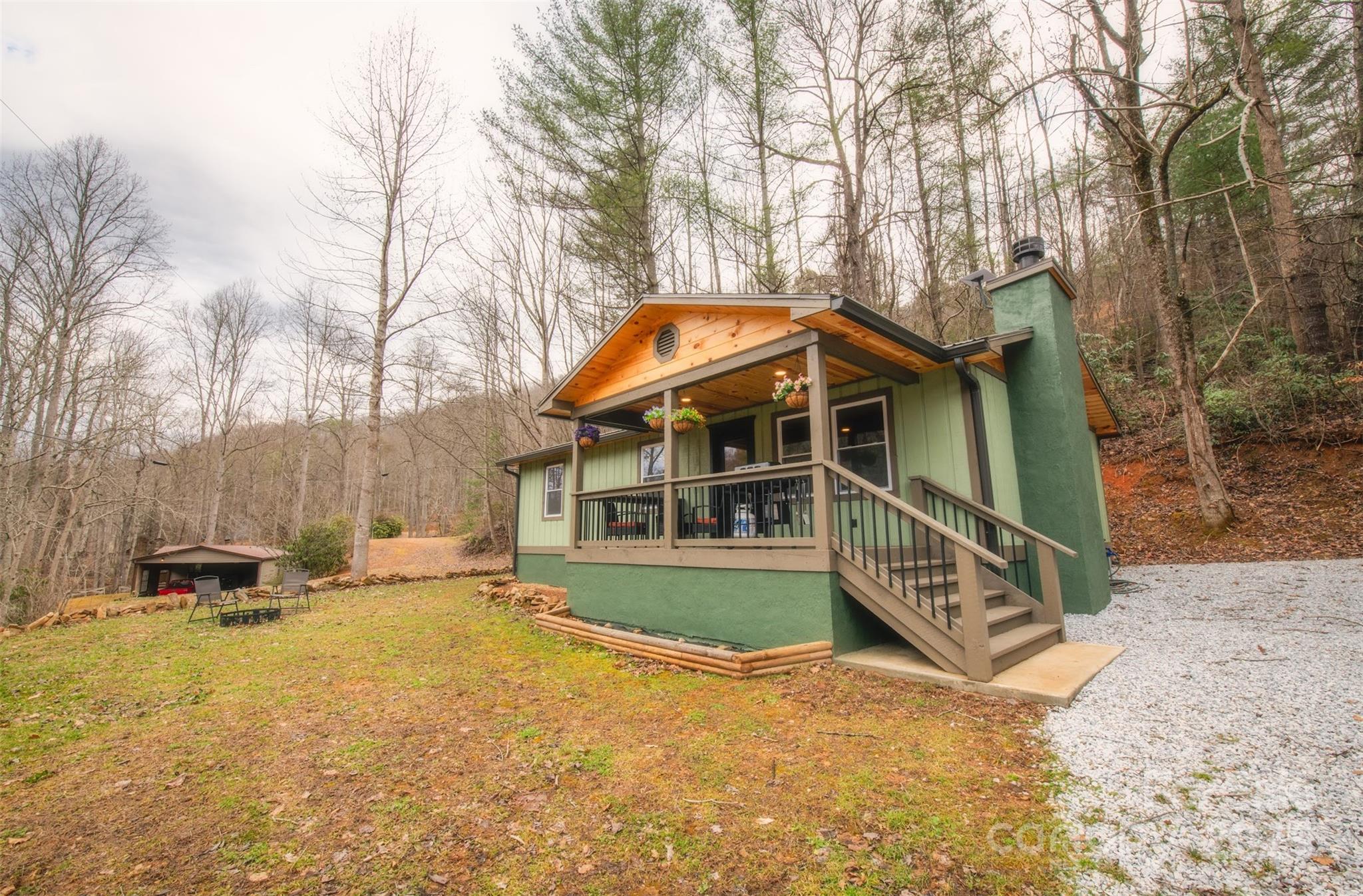 23 Honeysuckle Ridge Property Photo 2
