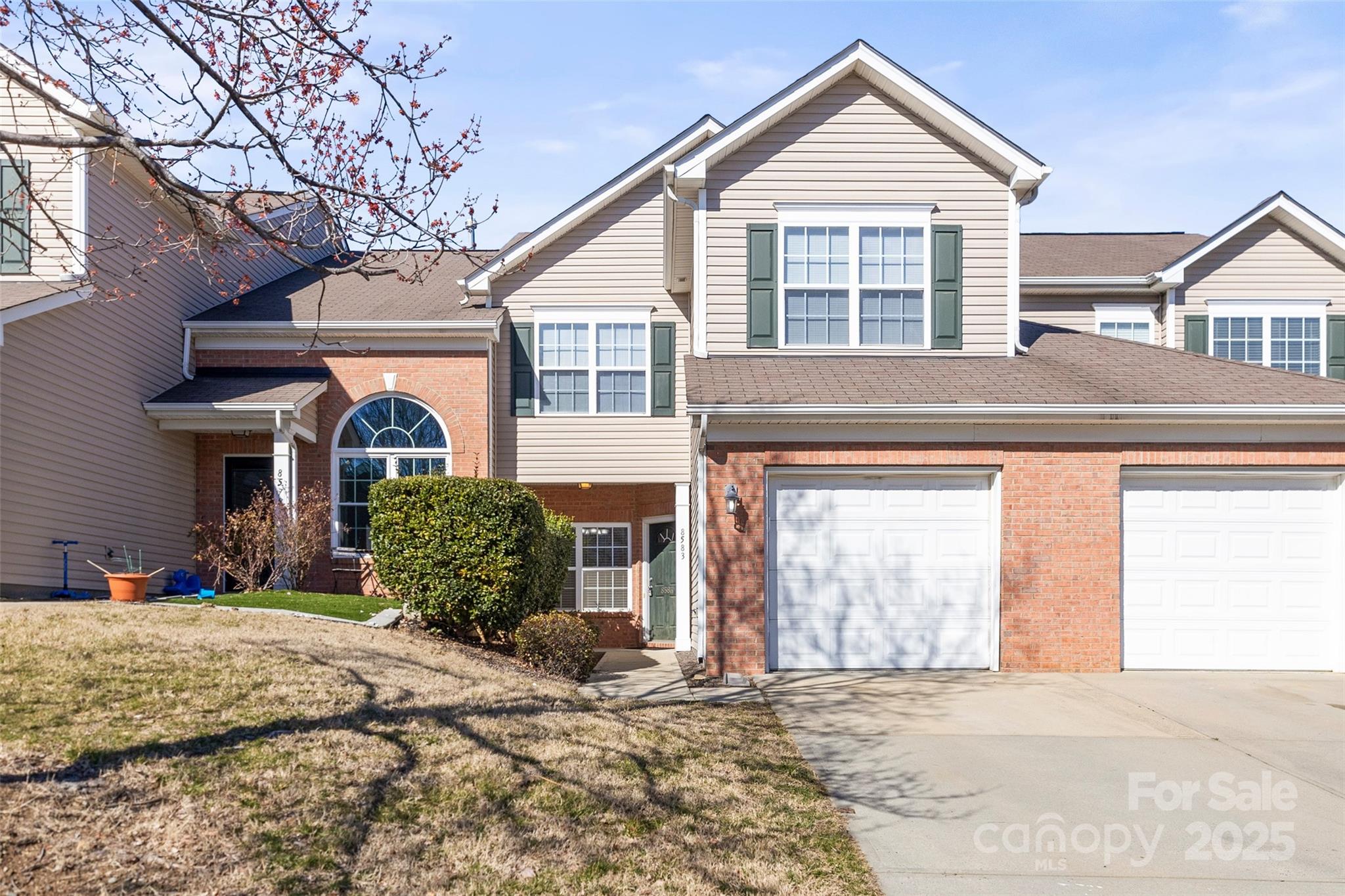 8583 Carolina Lily Lane Property Photo